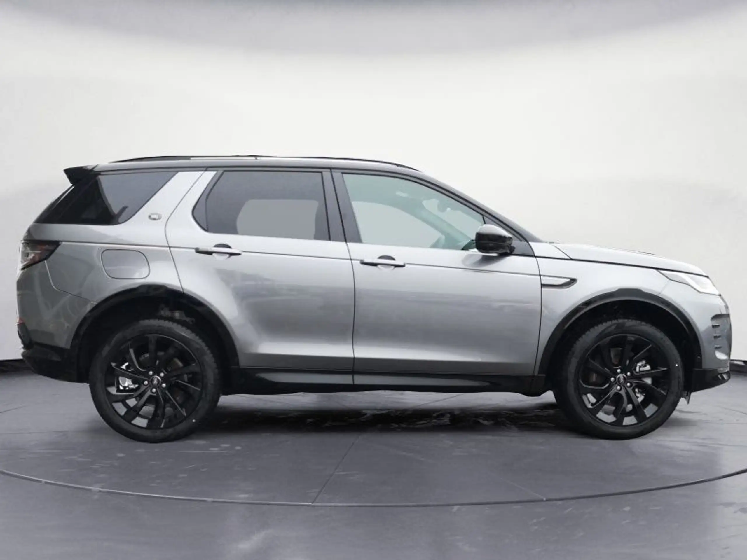 Land Rover - Discovery Sport