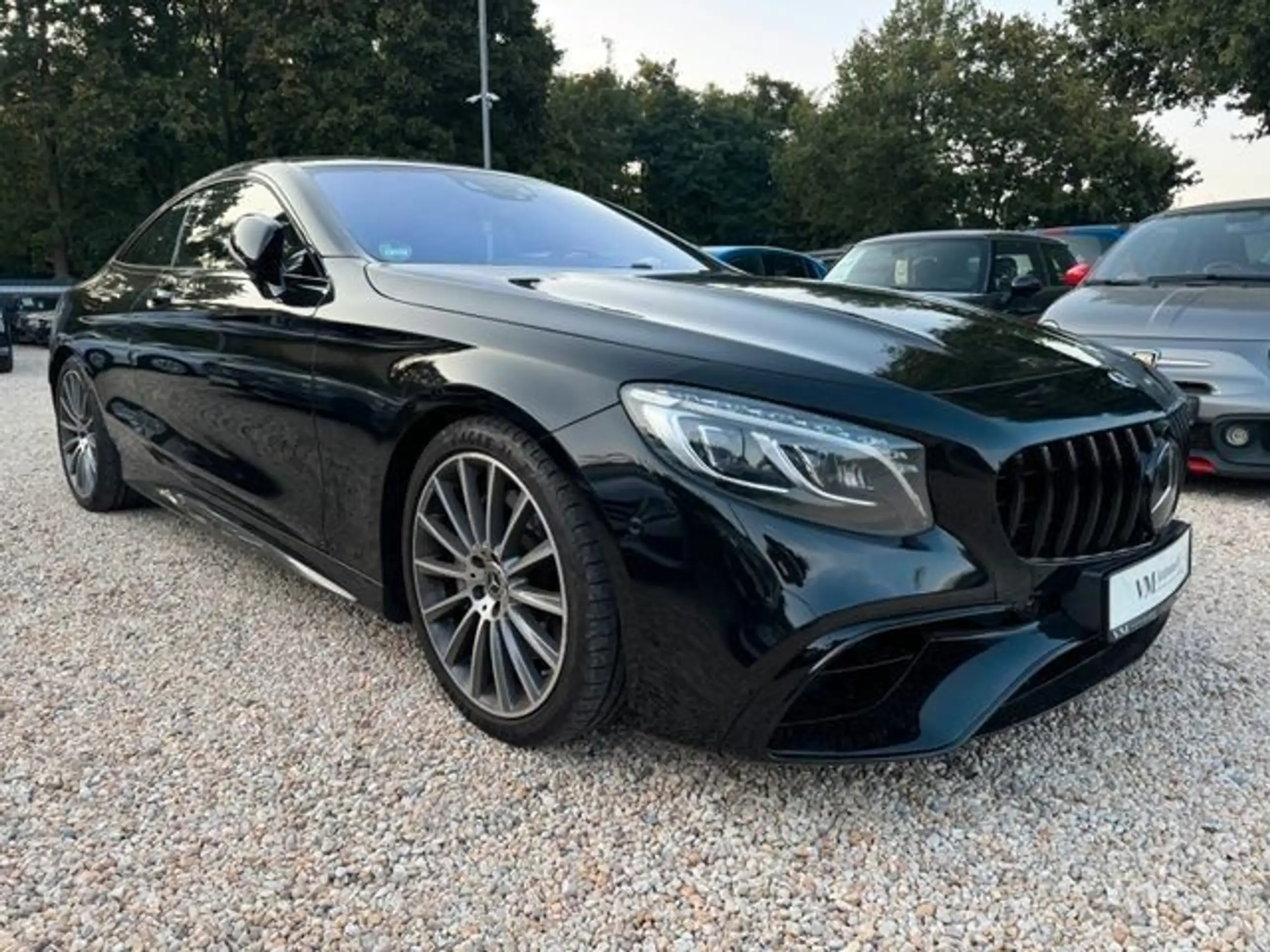 Mercedes-Benz - S 500