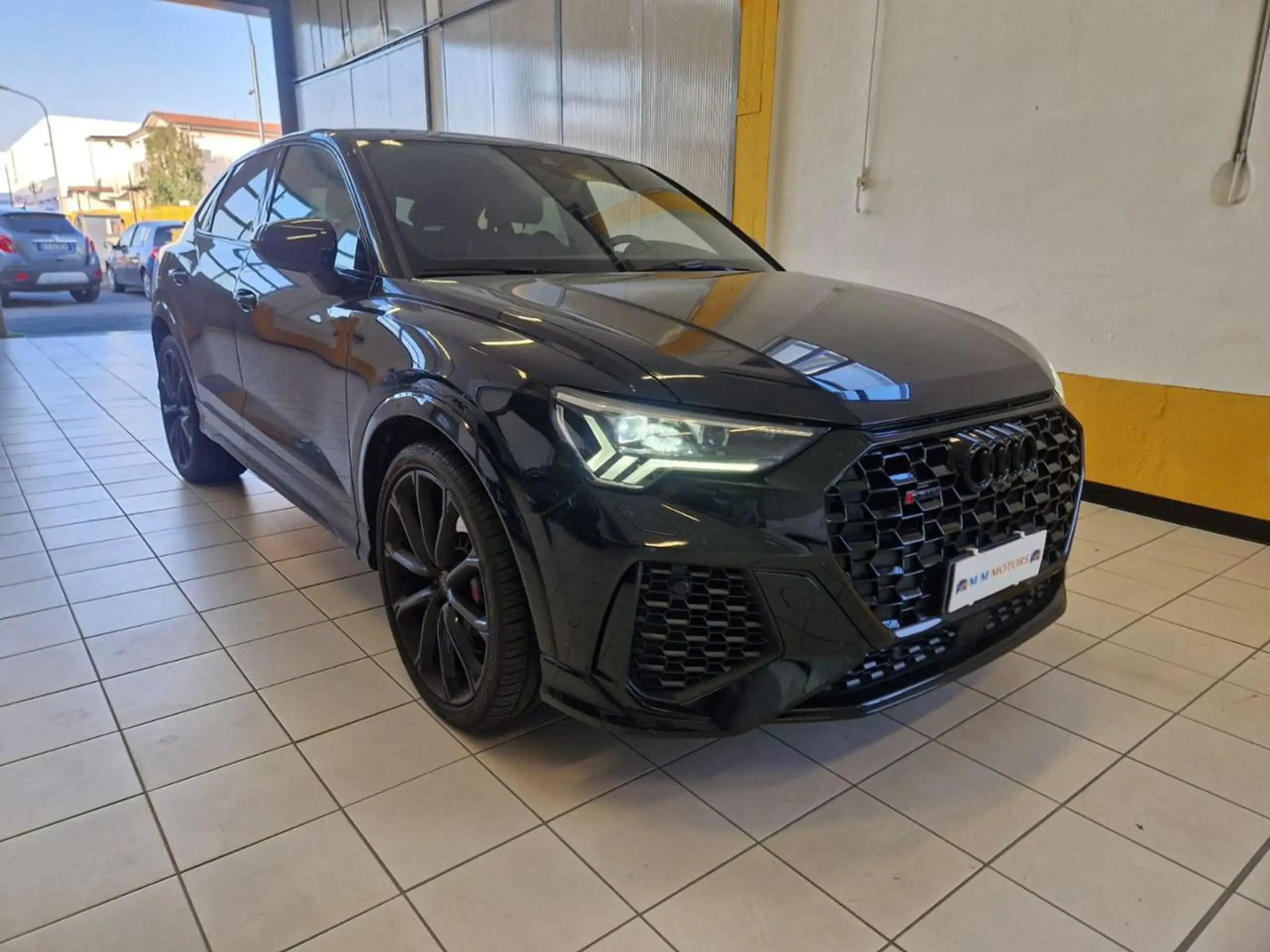 Audi - RS Q3