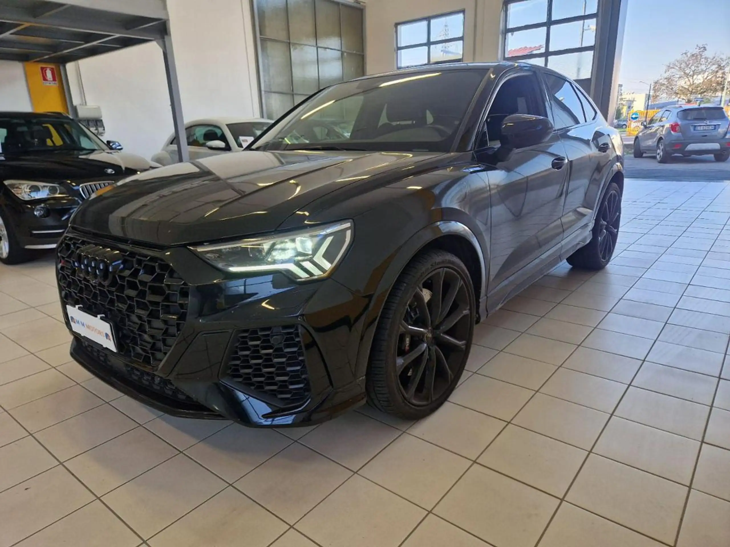 Audi - RS Q3