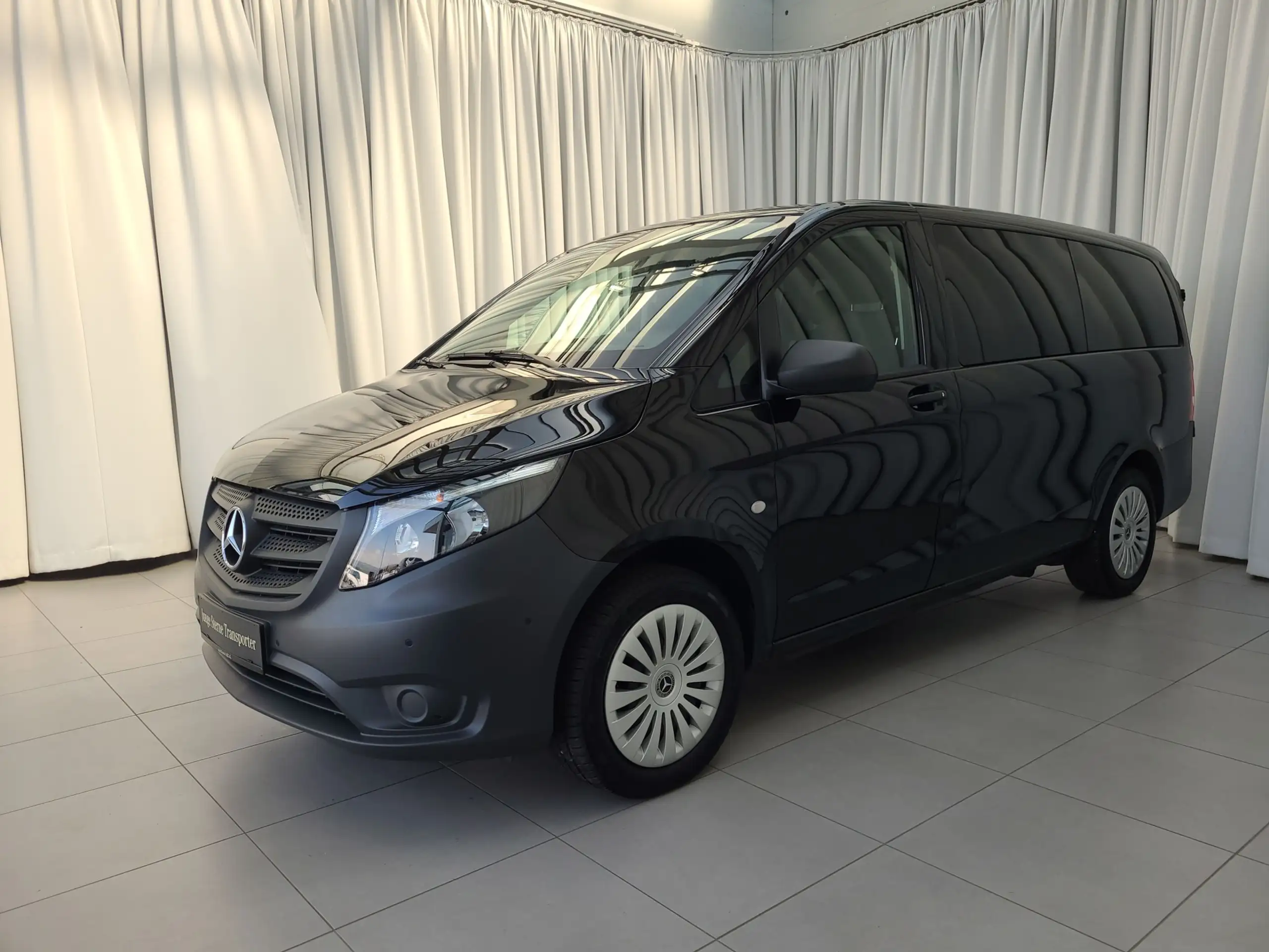 Mercedes-Benz - Vito