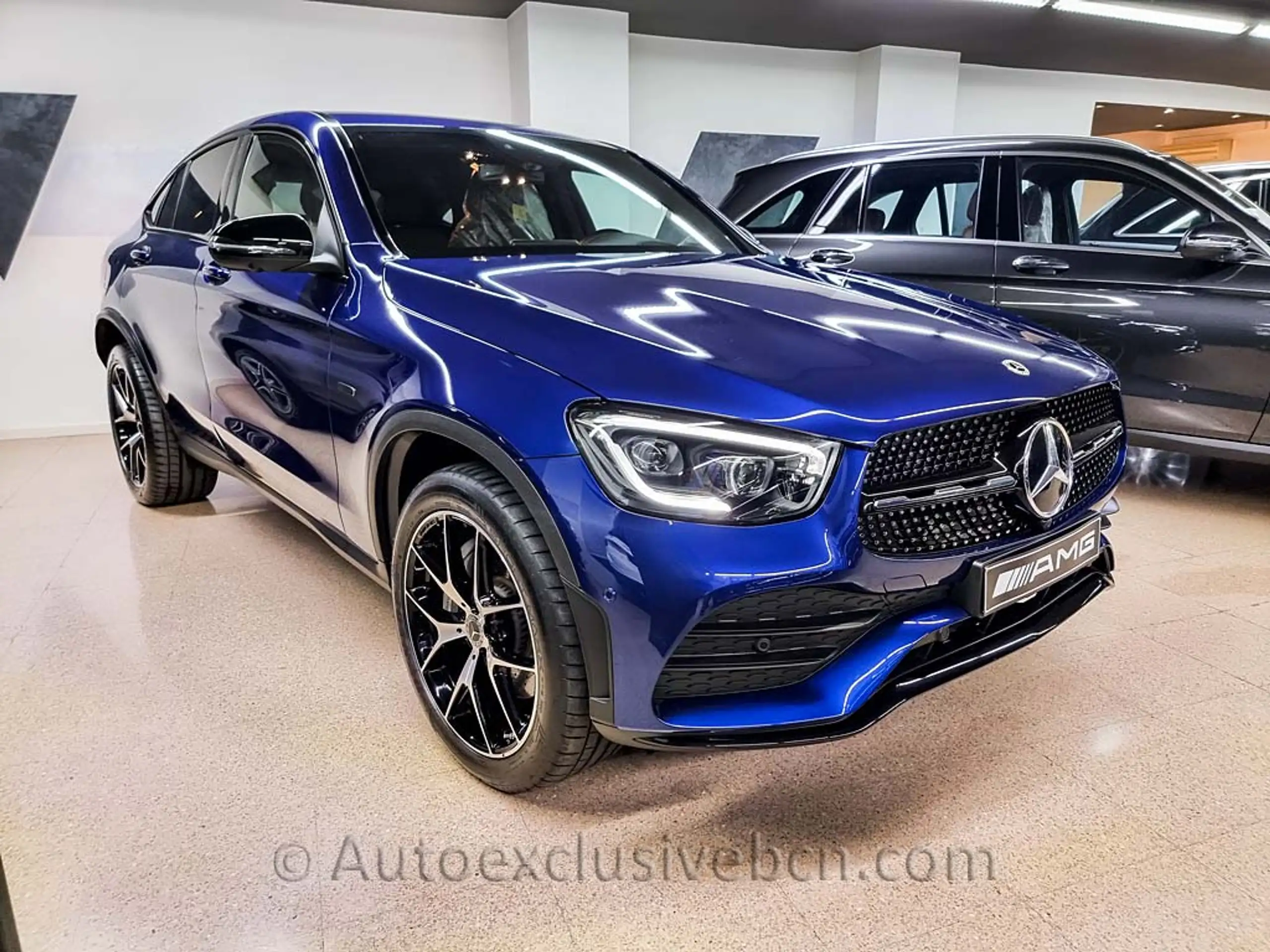 Mercedes-Benz - GLC 300