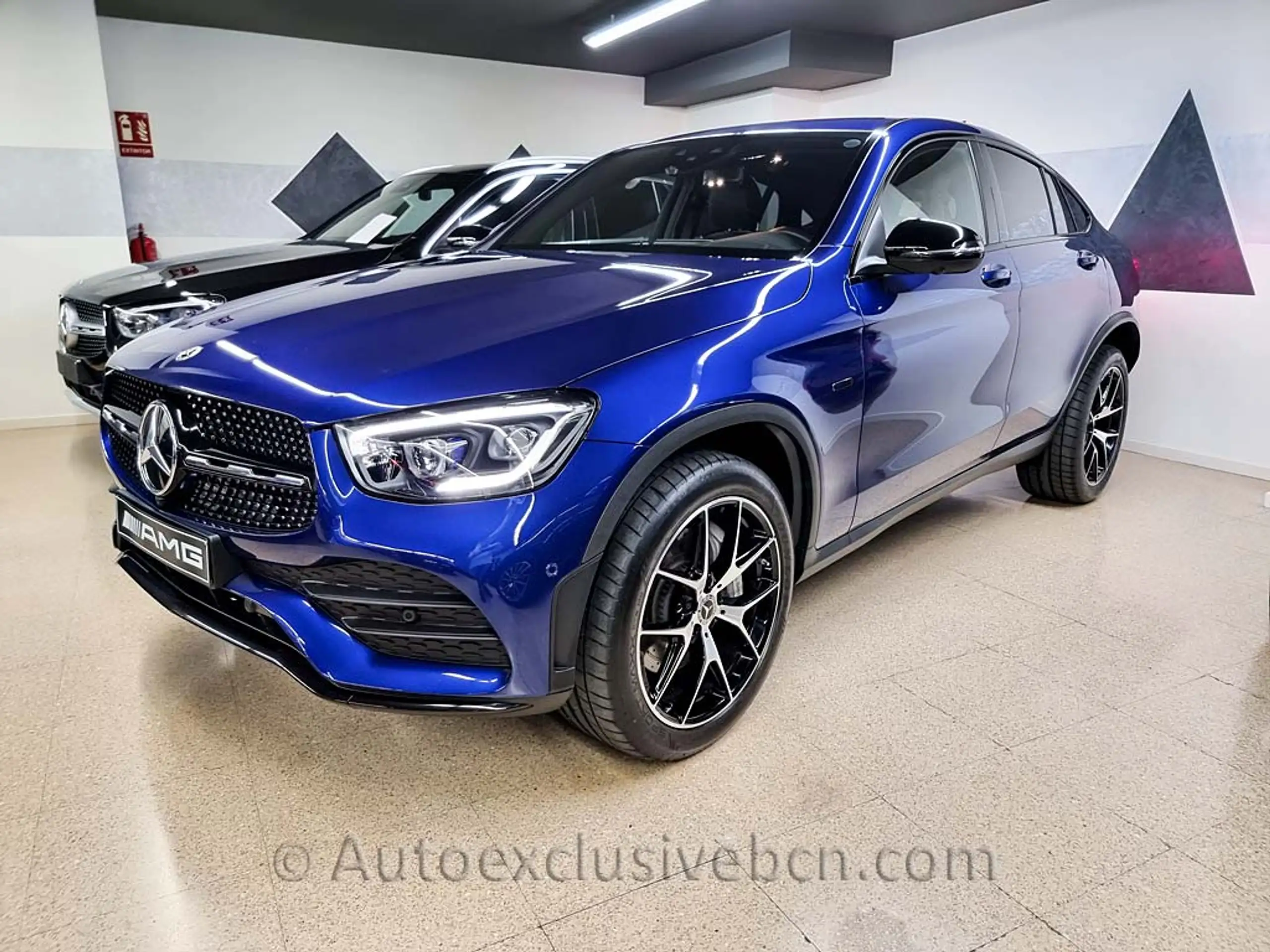 Mercedes-Benz - GLC 300