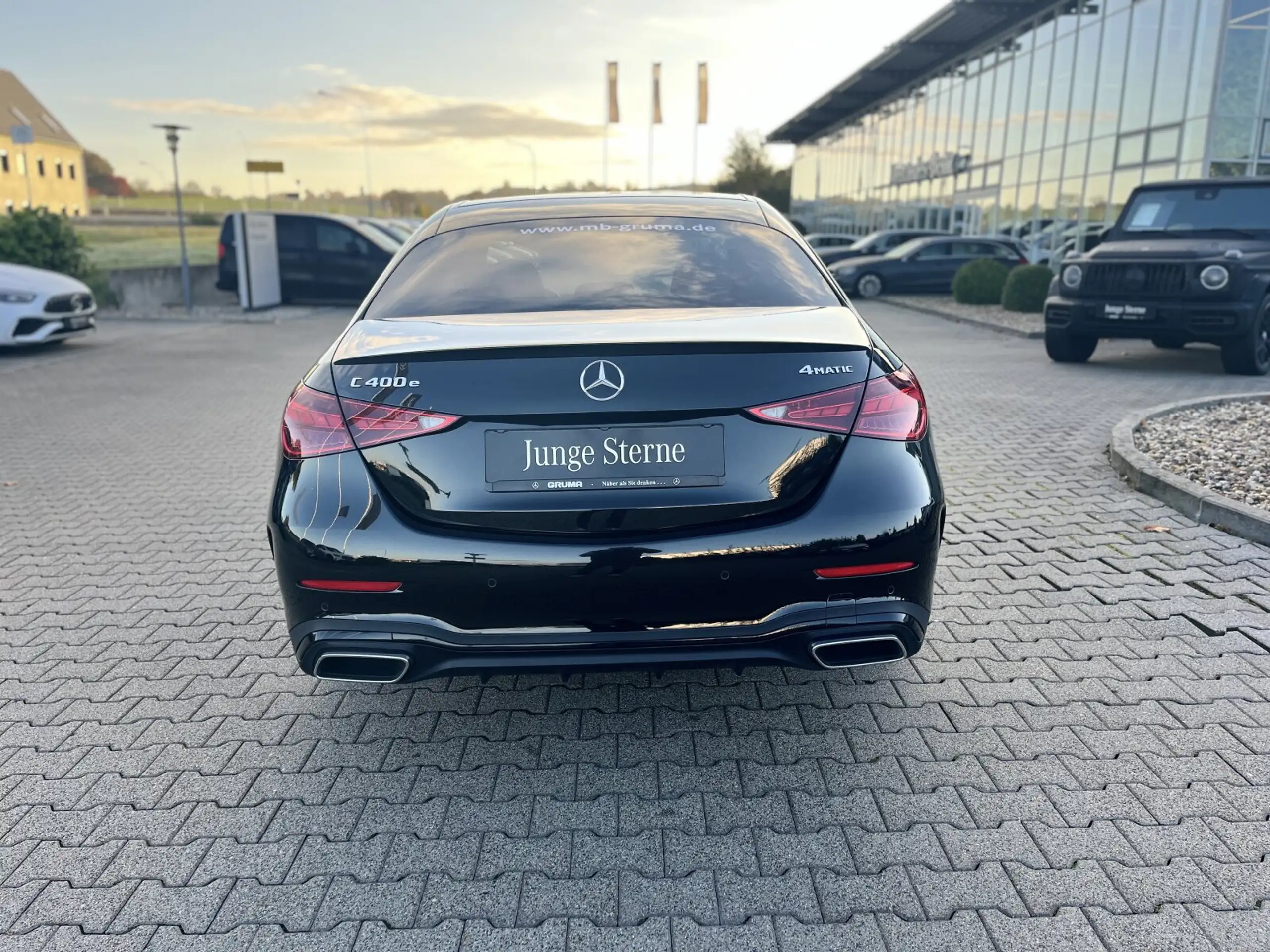 Mercedes-Benz - C 400