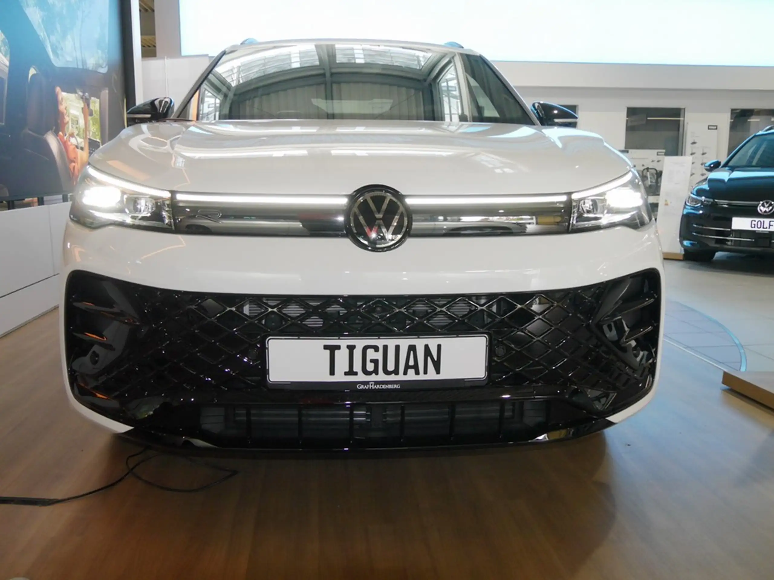 Volkswagen - Tiguan