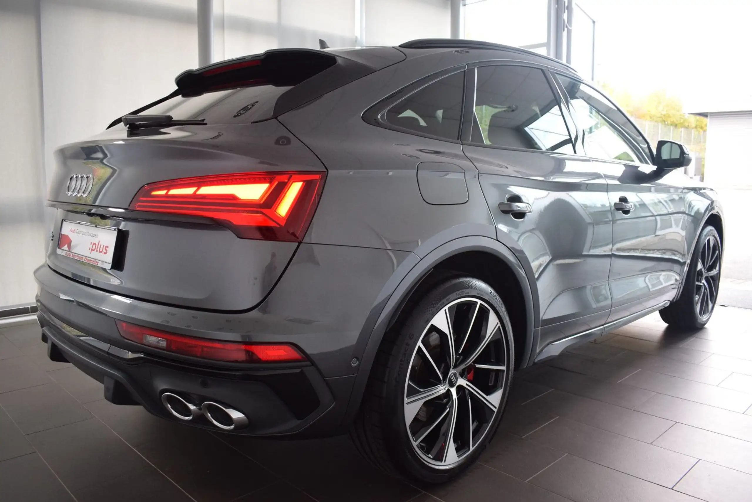 Audi - SQ5