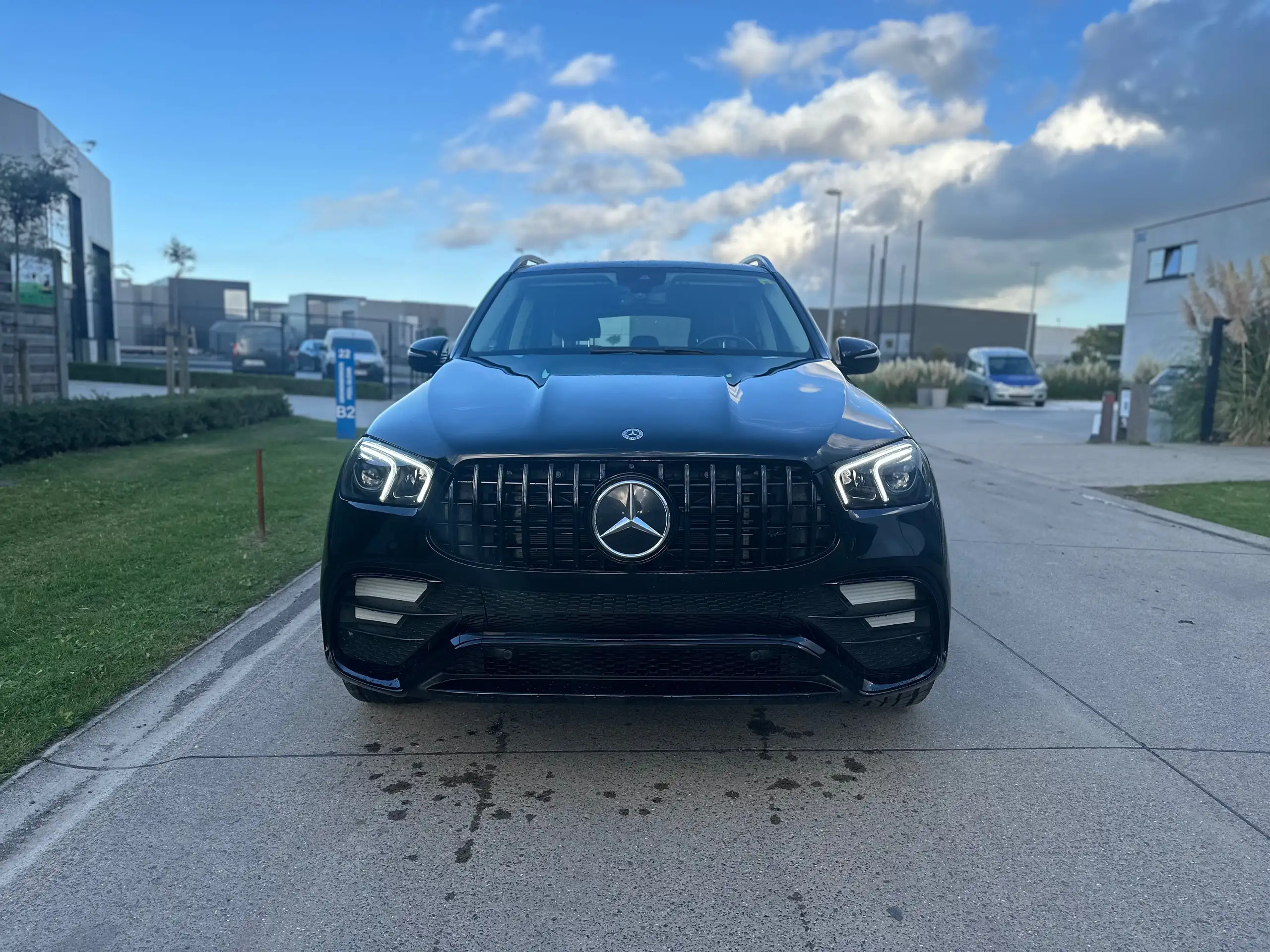 Mercedes-Benz - GLE 350