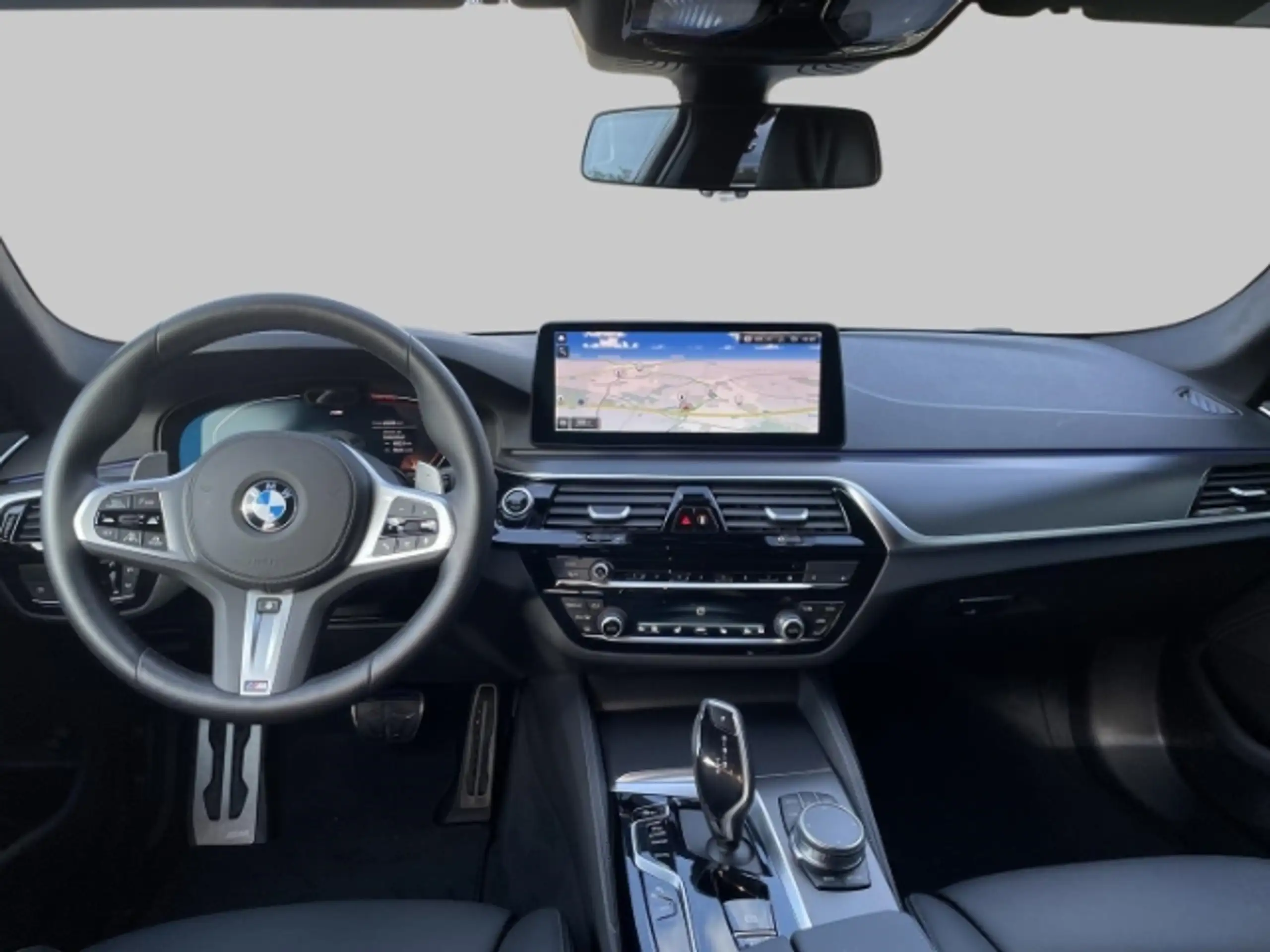 BMW - 530