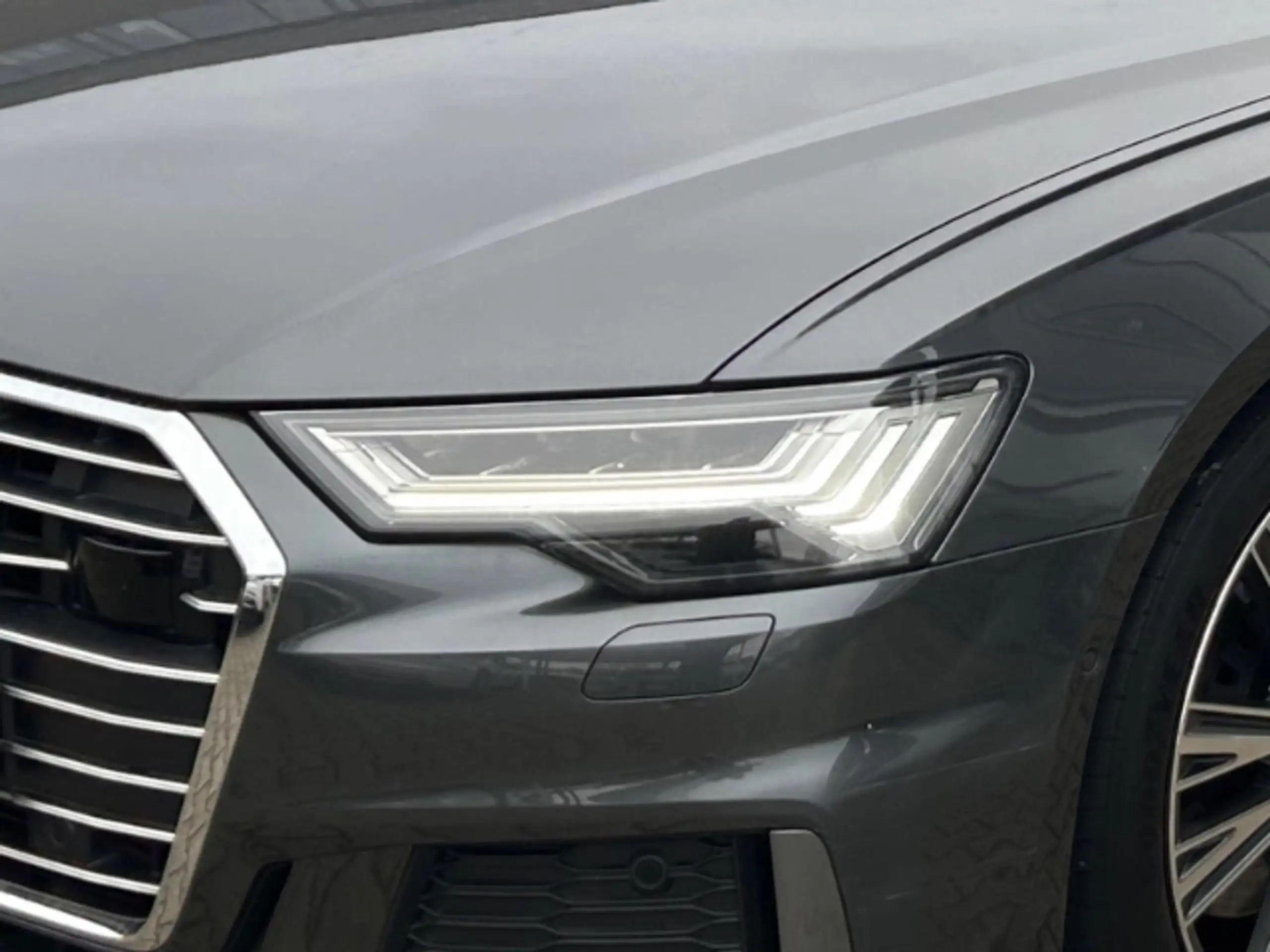 Audi - A6