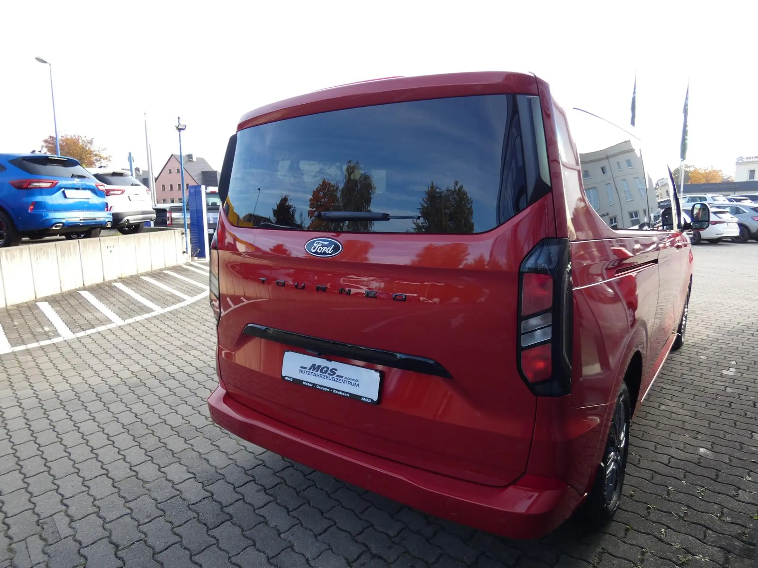 Ford - Tourneo Custom