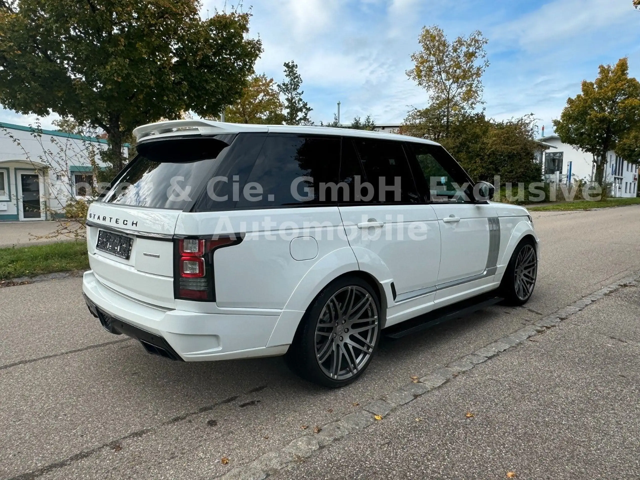 Land Rover - Range Rover