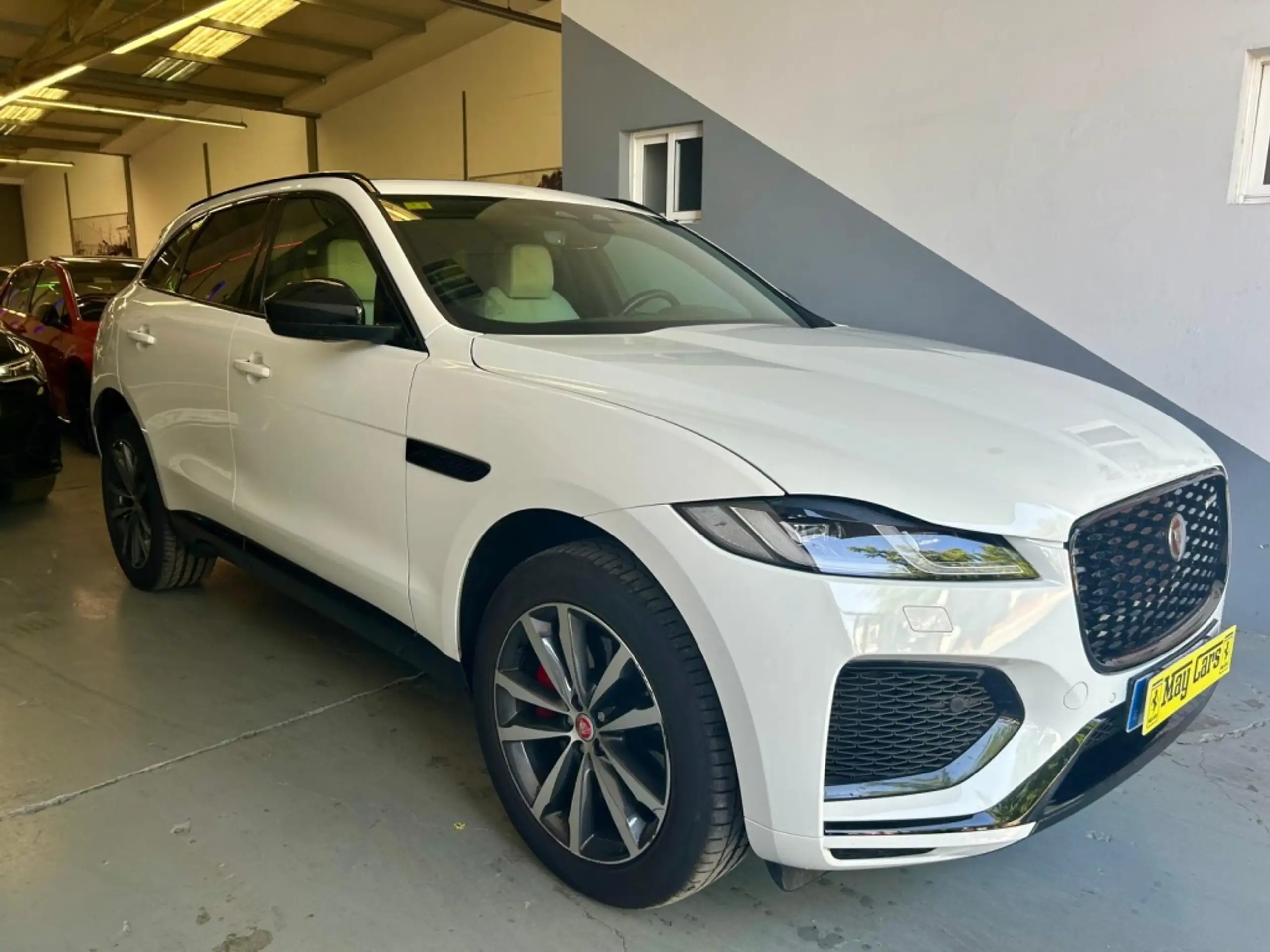 Jaguar - F-Pace