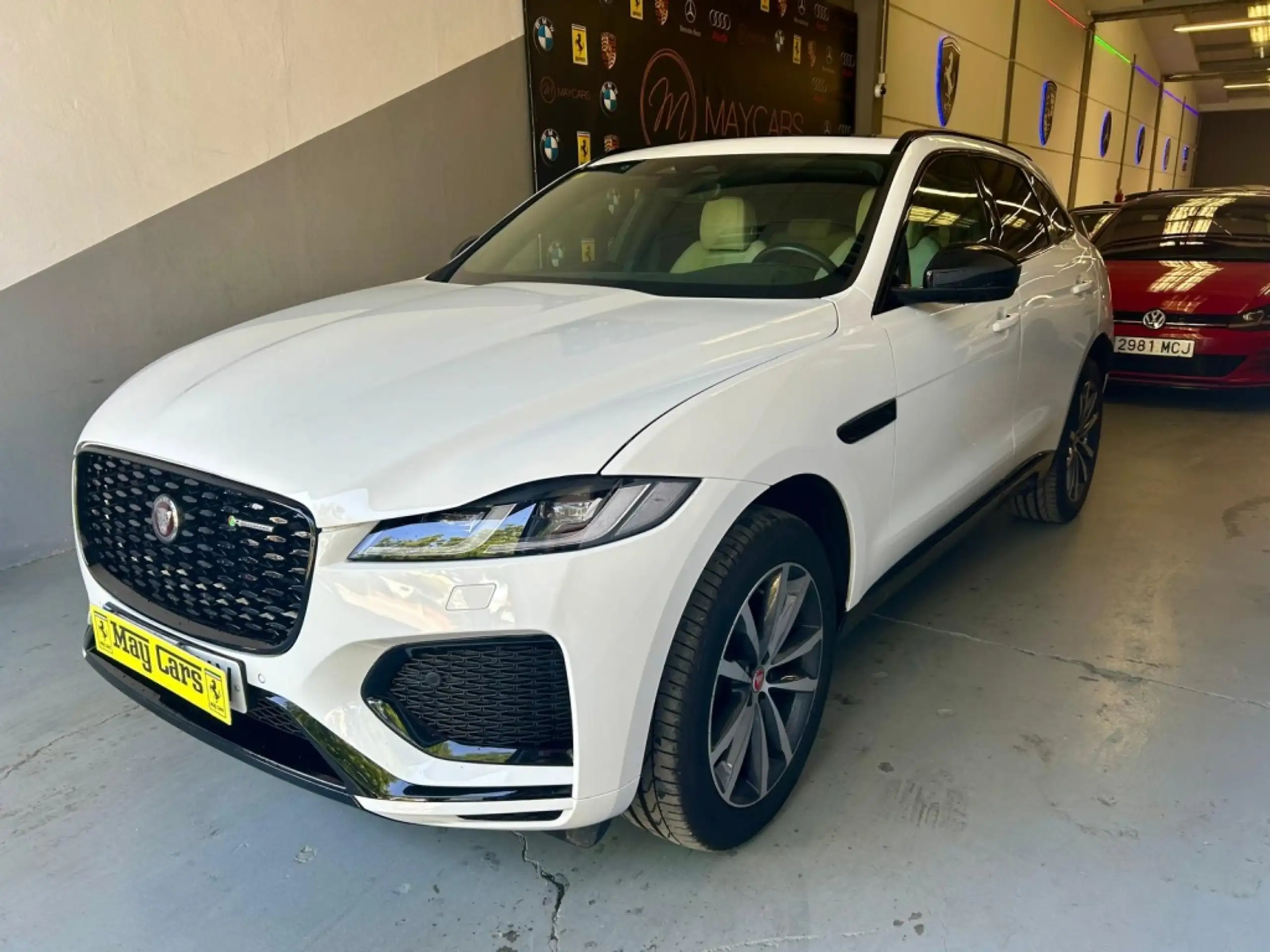 Jaguar - F-Pace