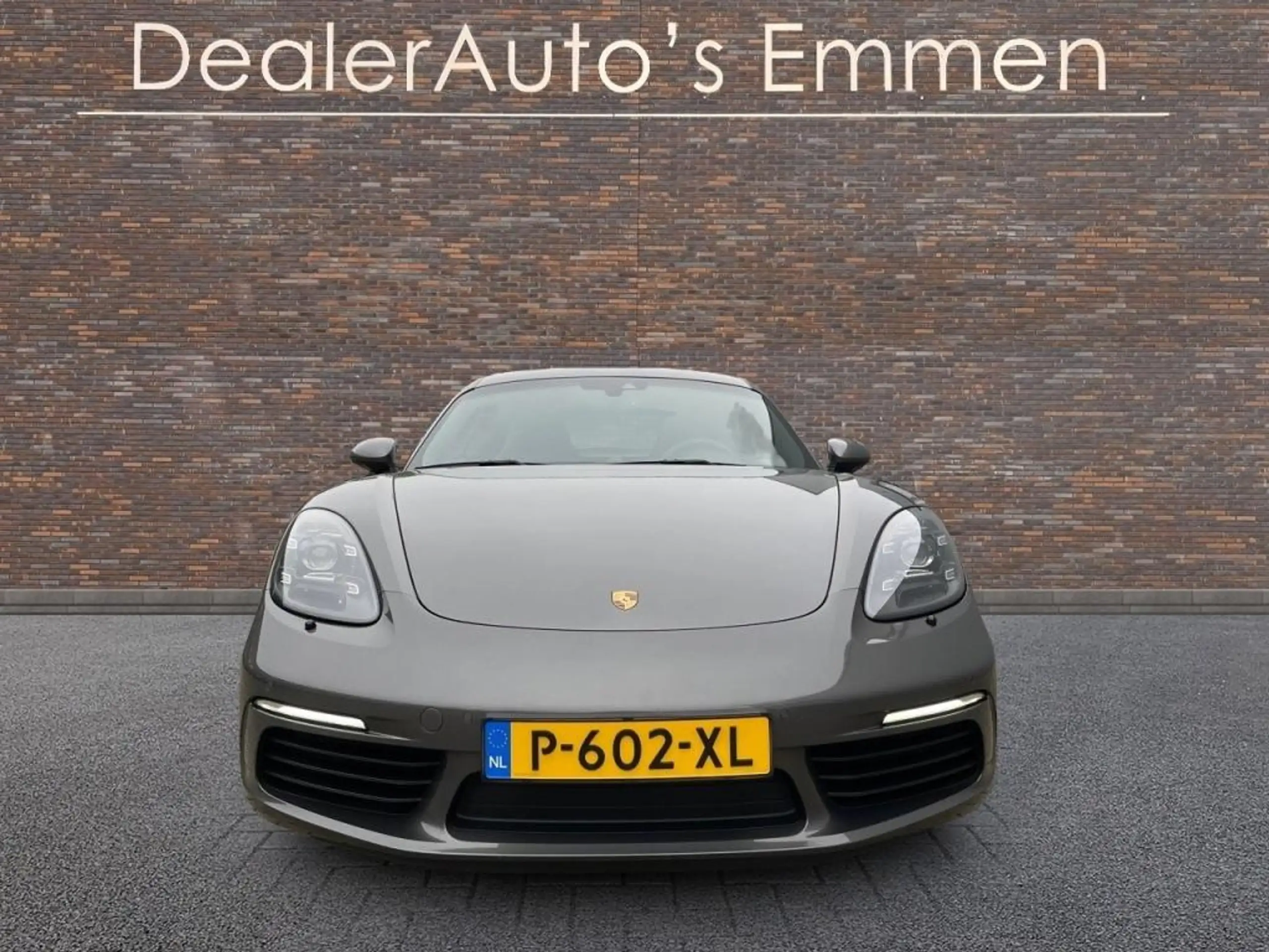 Porsche - Cayman