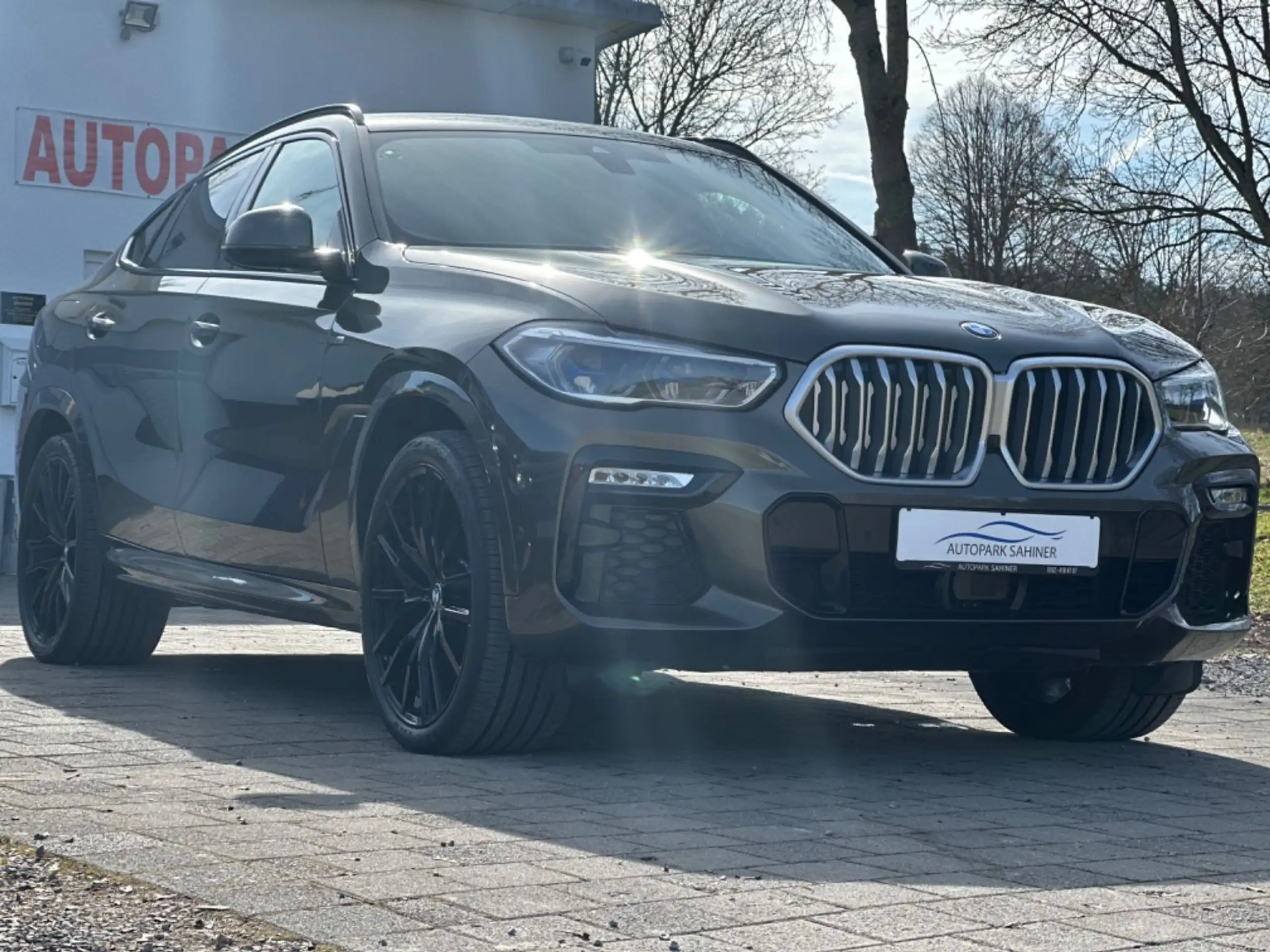 BMW - X6