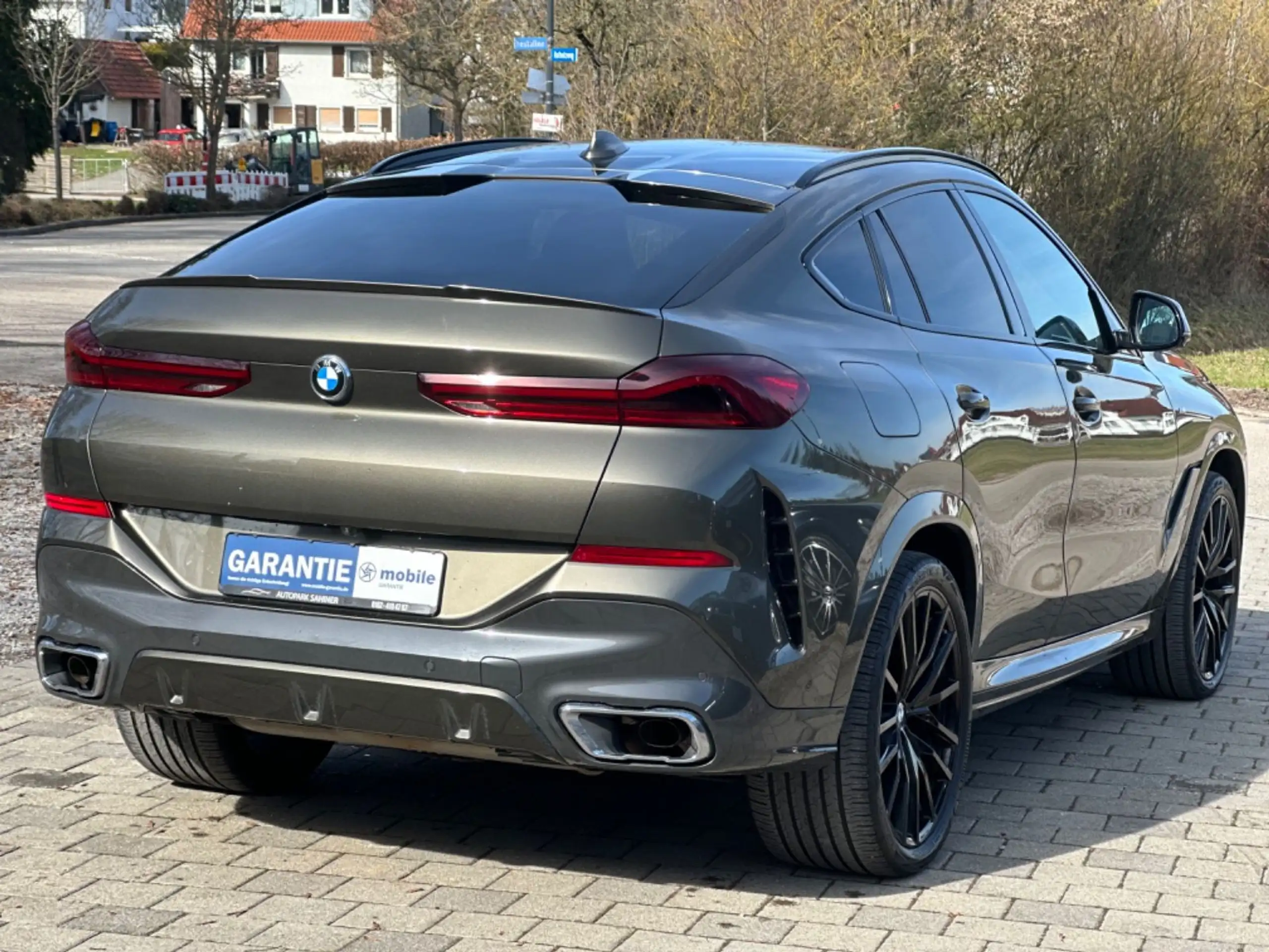 BMW - X6