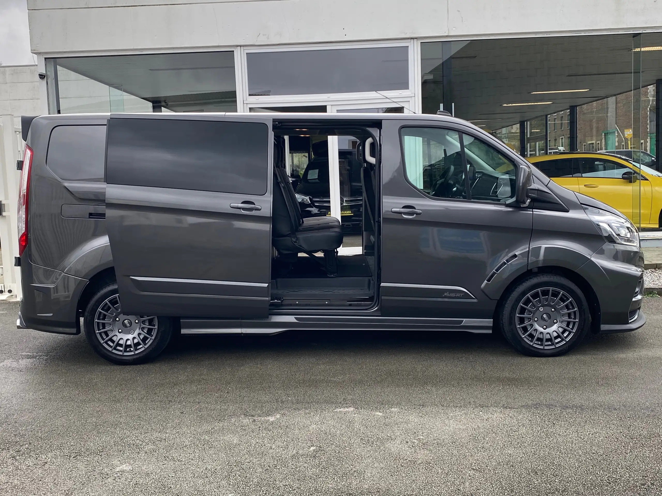 Ford - Tourneo Custom