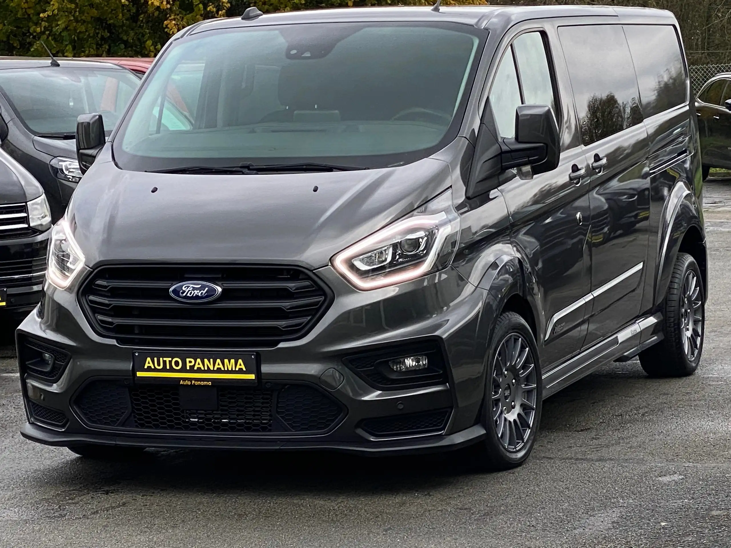 Ford Tourneo Custom 2022