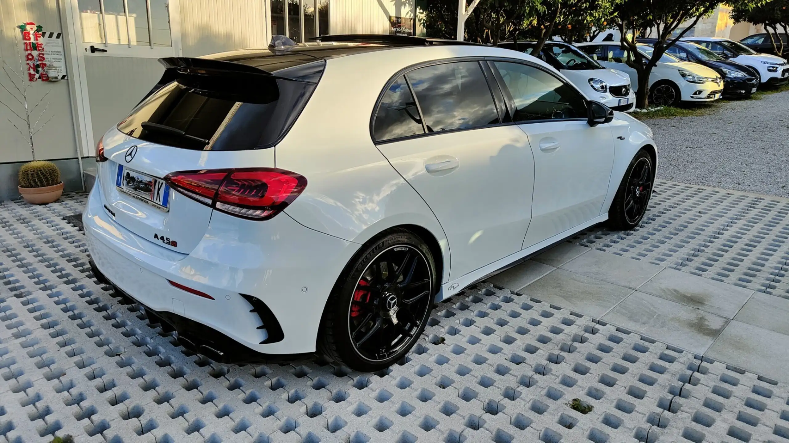 Mercedes-Benz - A 45 AMG