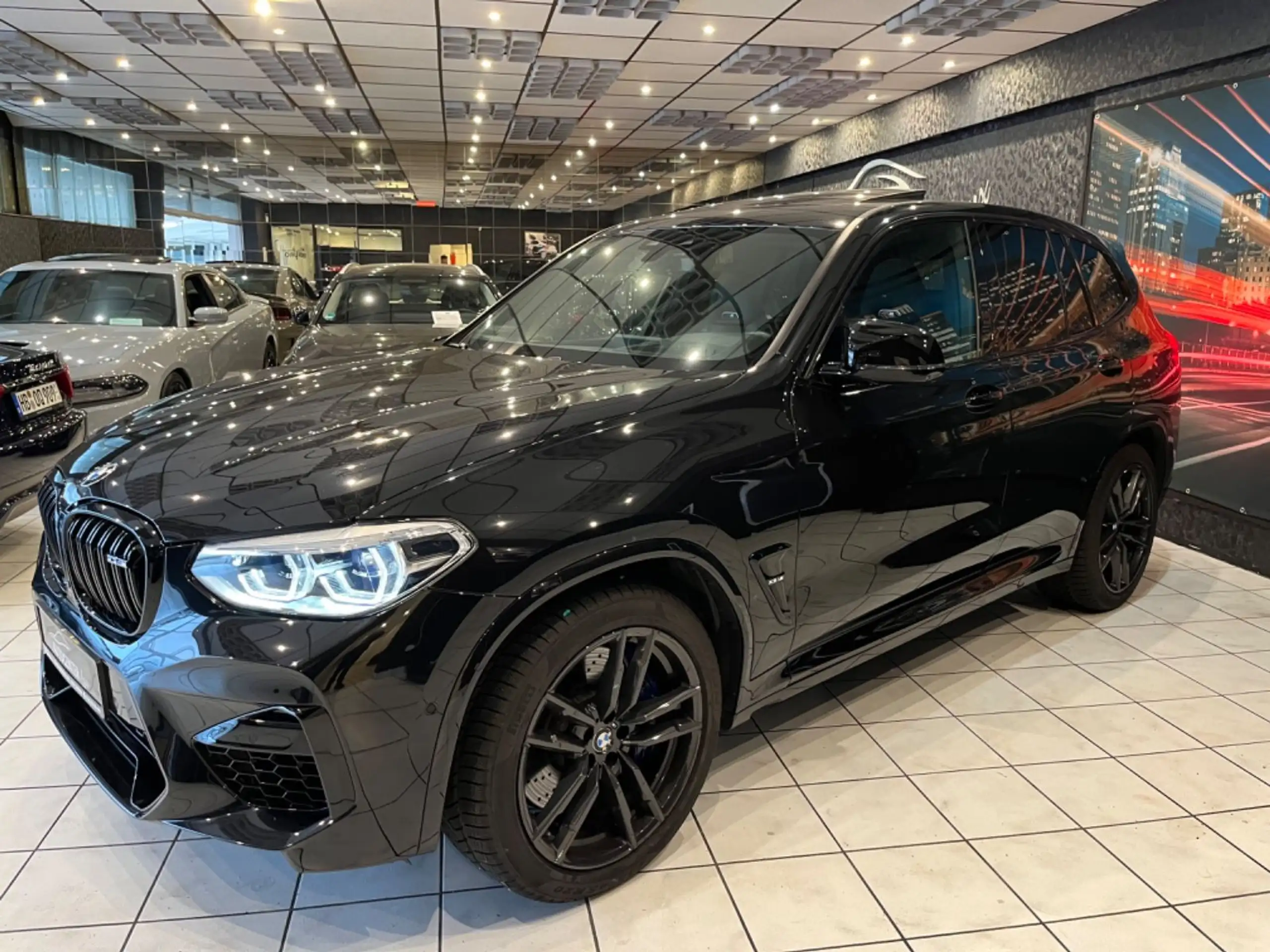 BMW - X3 M