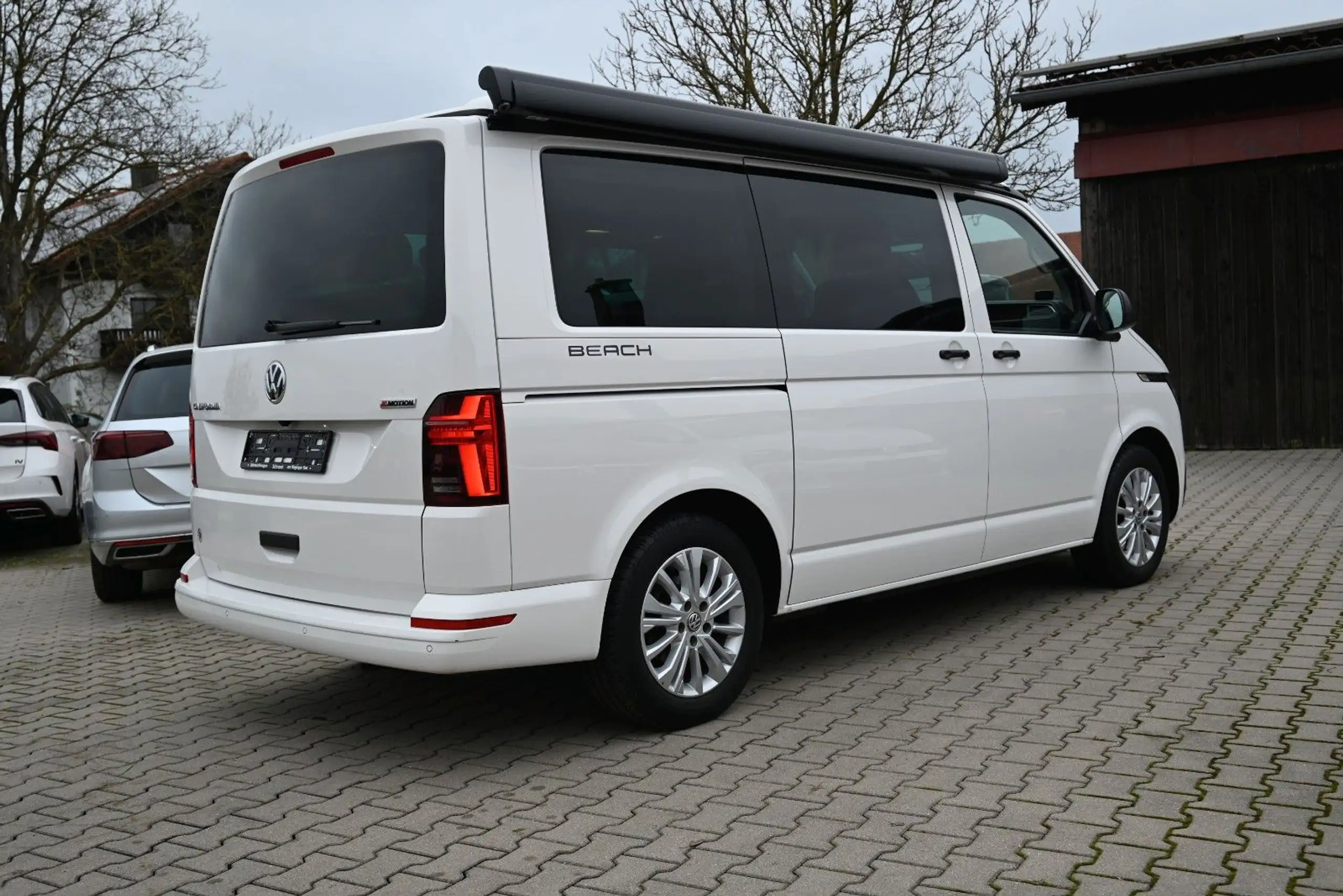 Volkswagen - T6 California