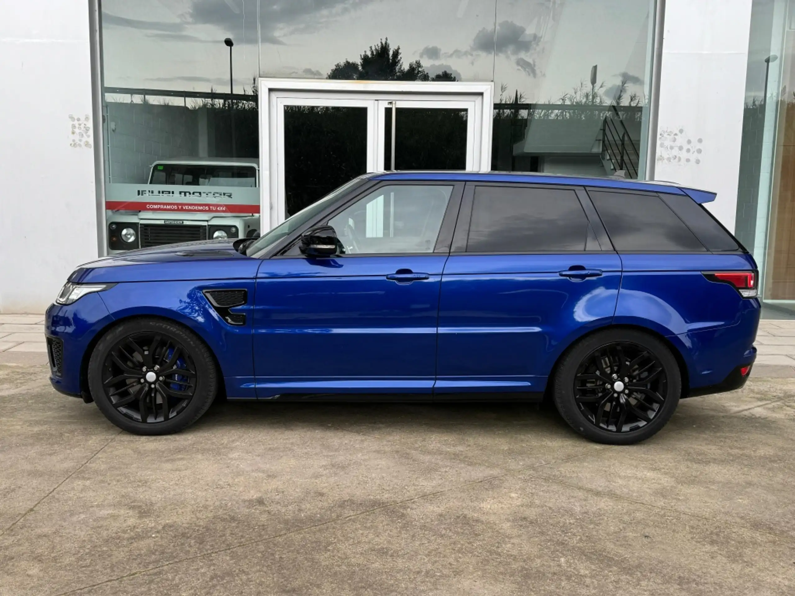 Land Rover - Range Rover Sport