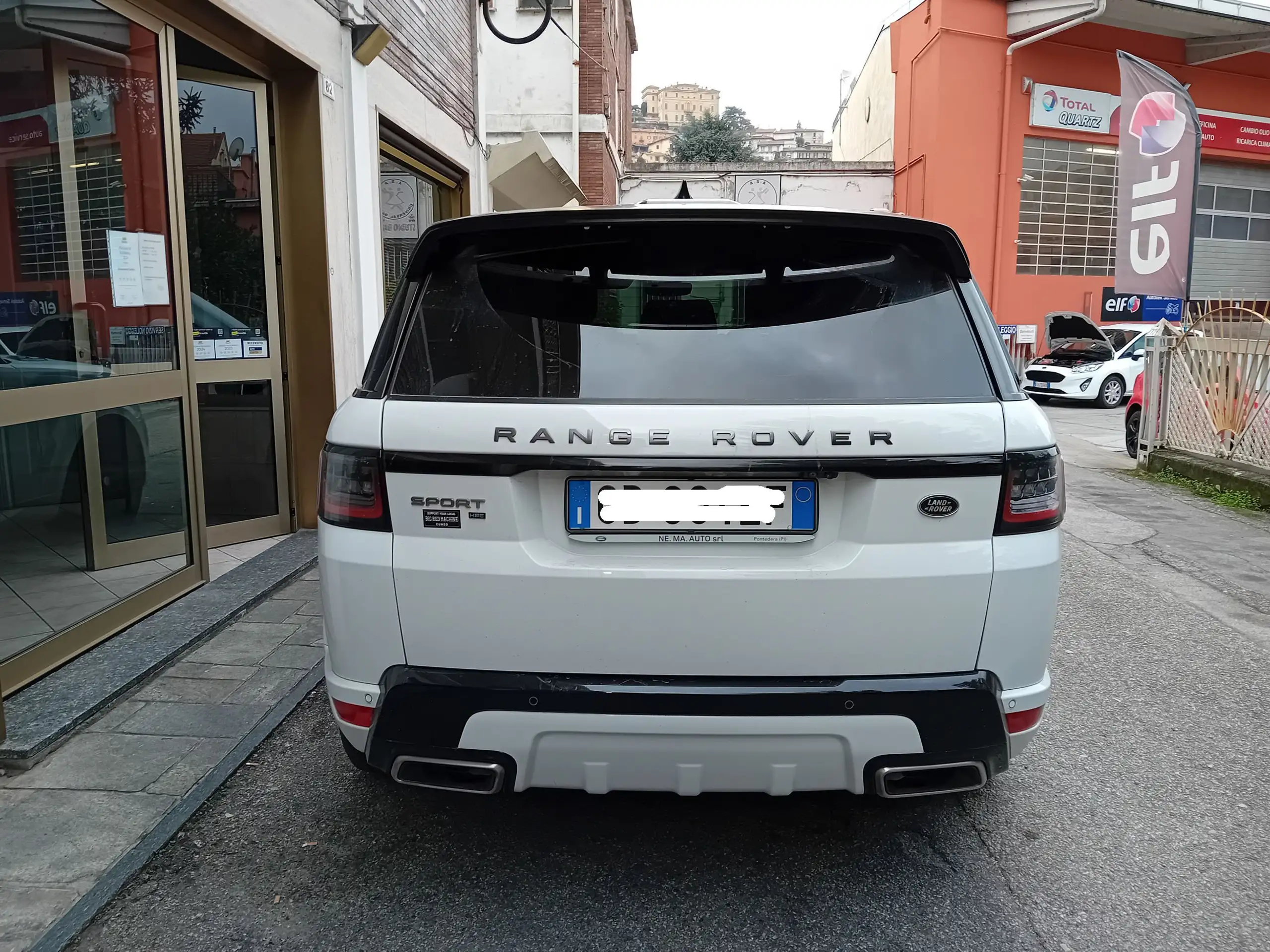 Land Rover - Range Rover Sport