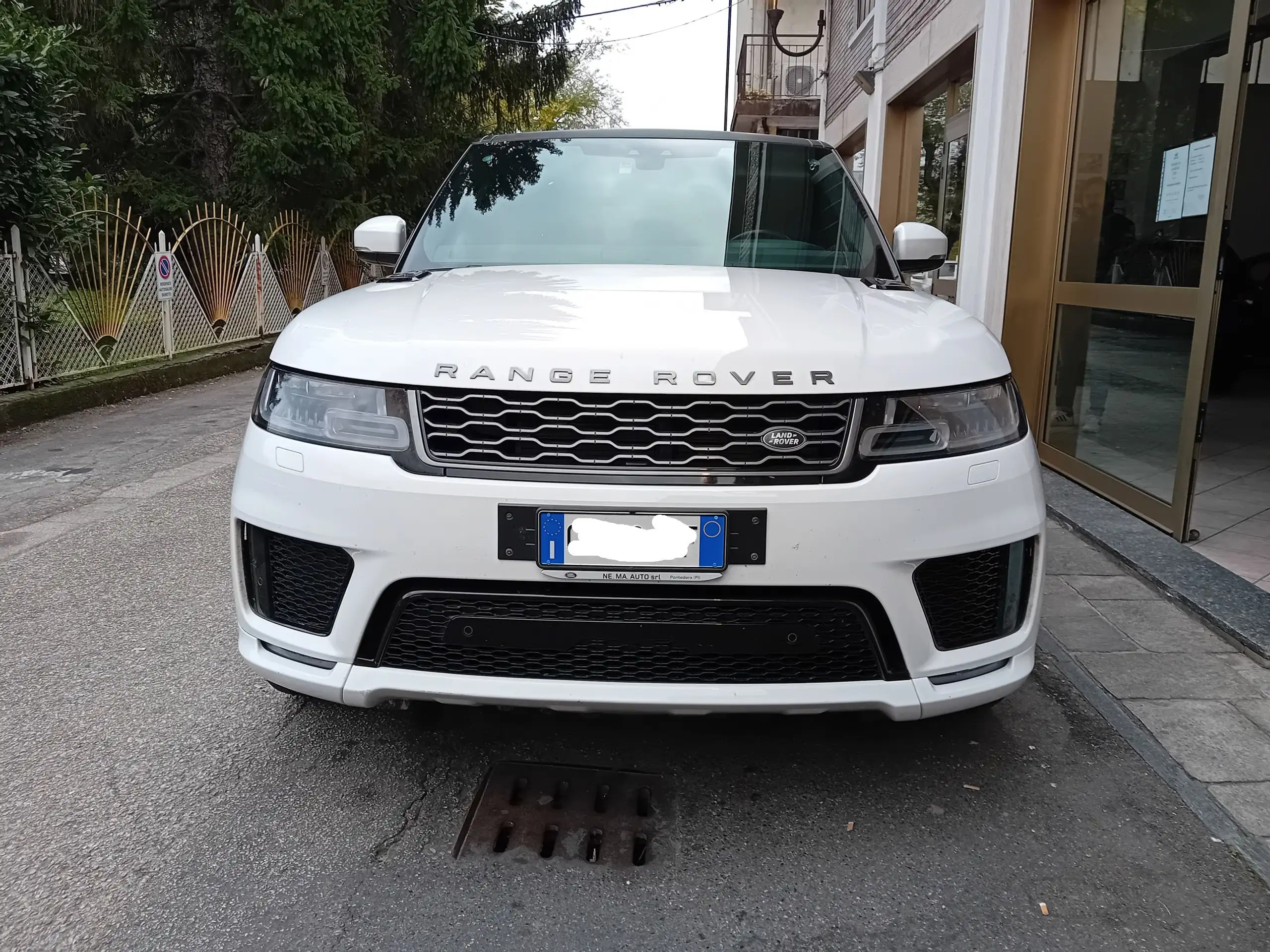 Land Rover - Range Rover Sport