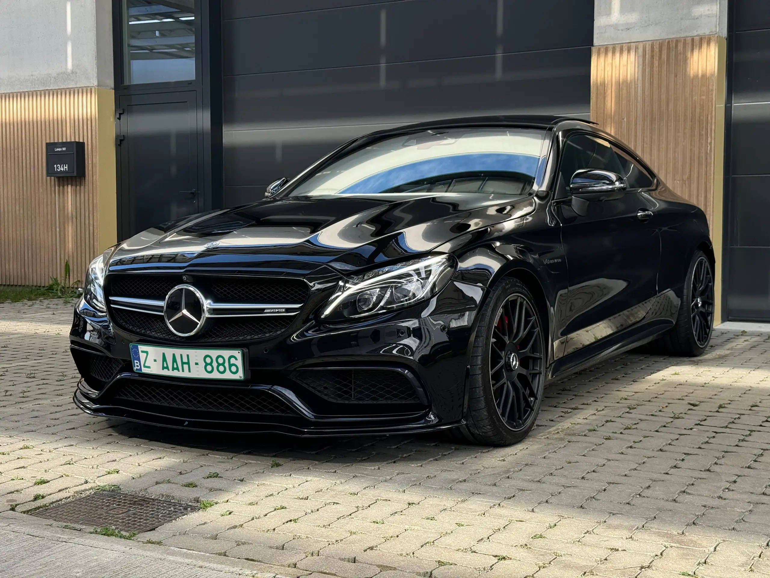 Mercedes-Benz - C 63 AMG