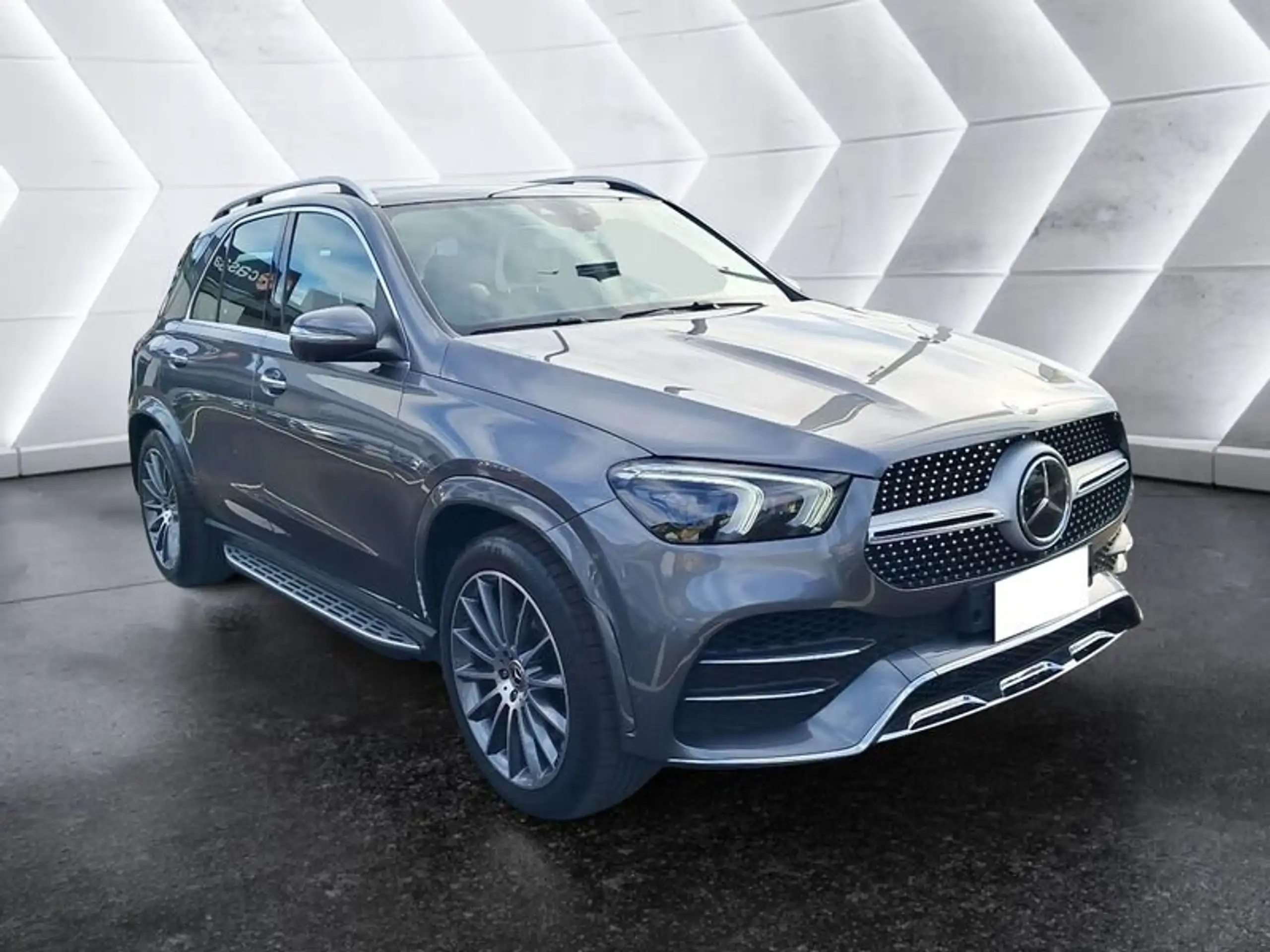 Mercedes-Benz - GLE 400