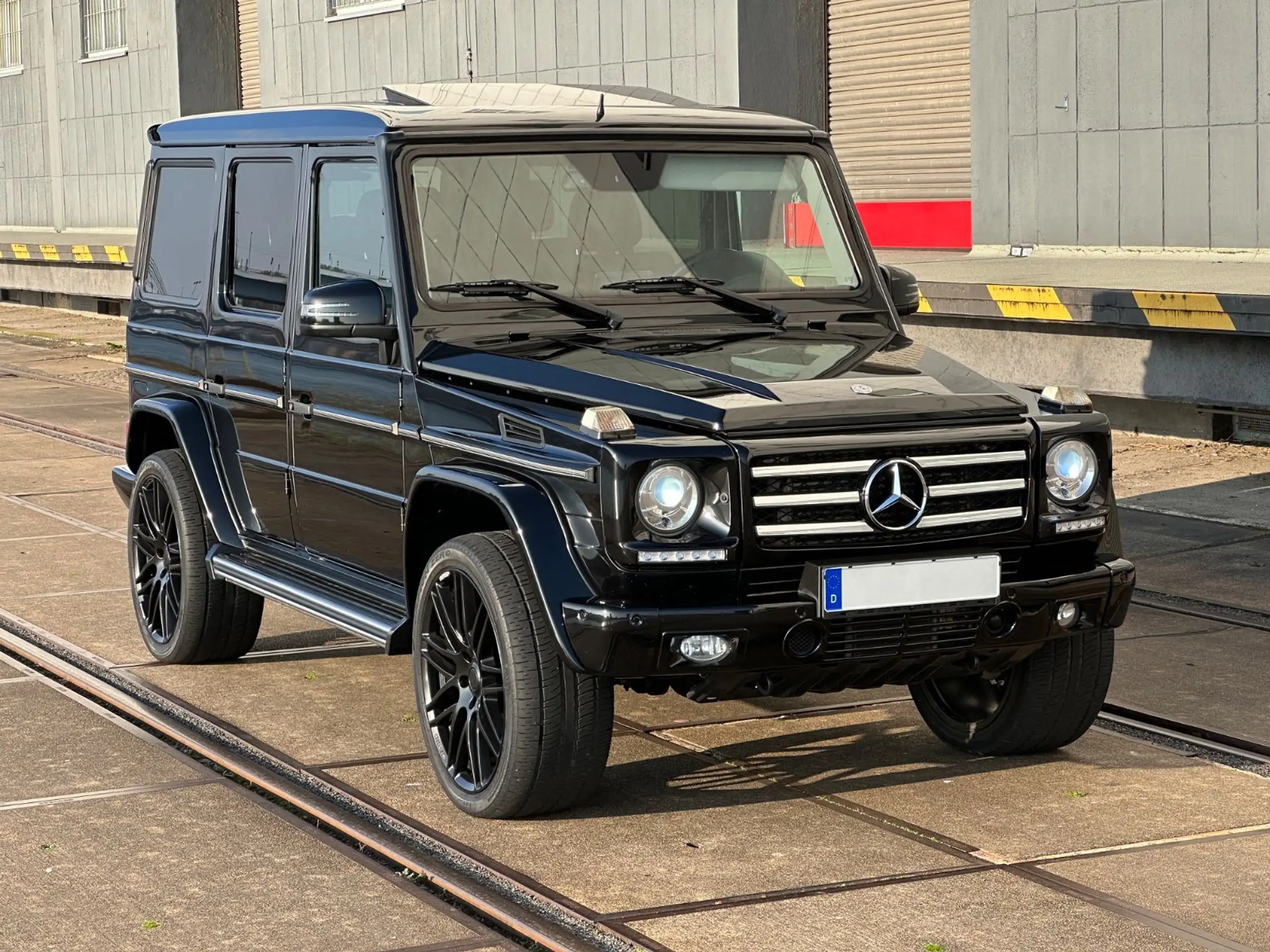 Mercedes-Benz - G 350