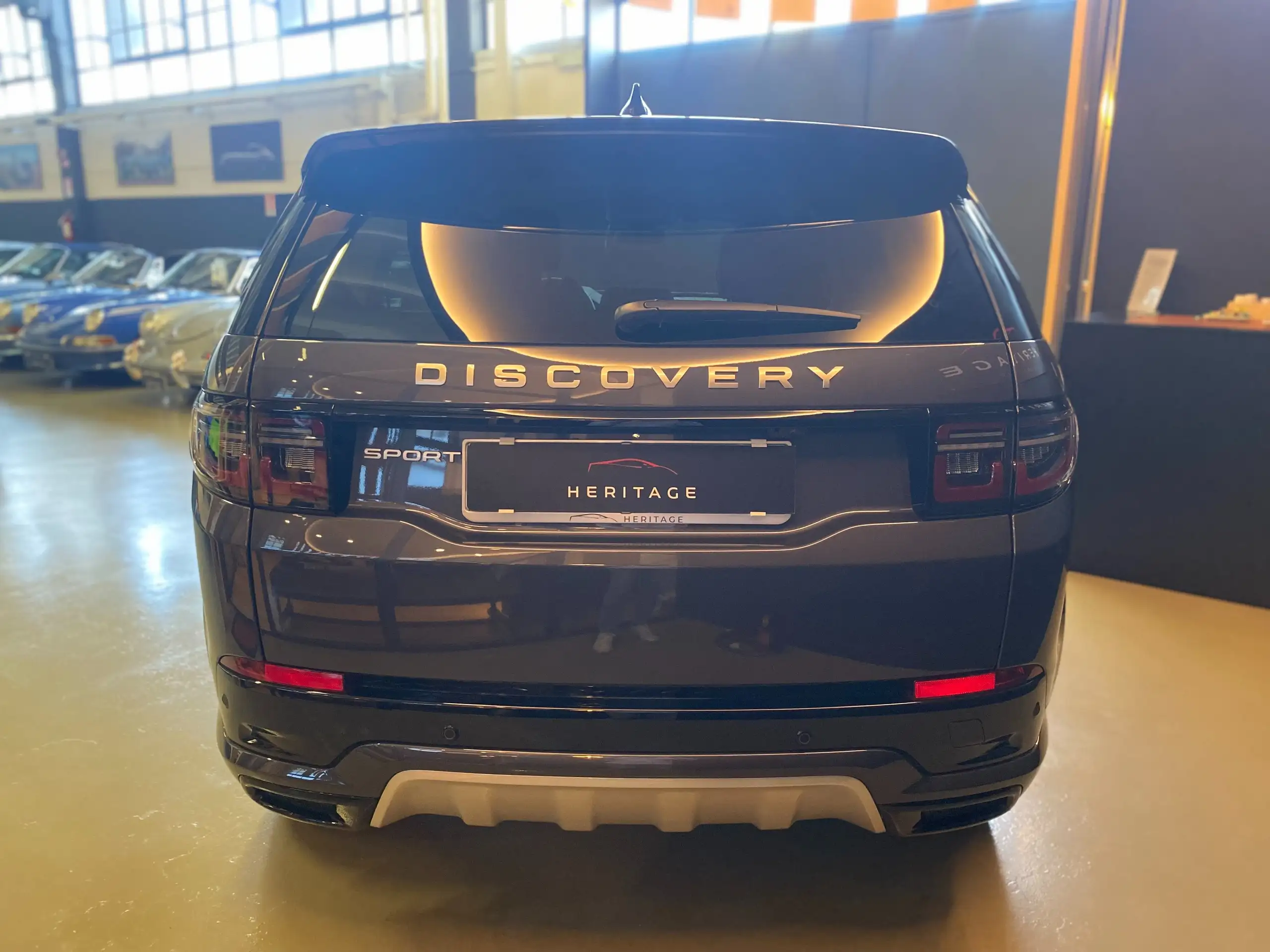 Land Rover - Discovery Sport