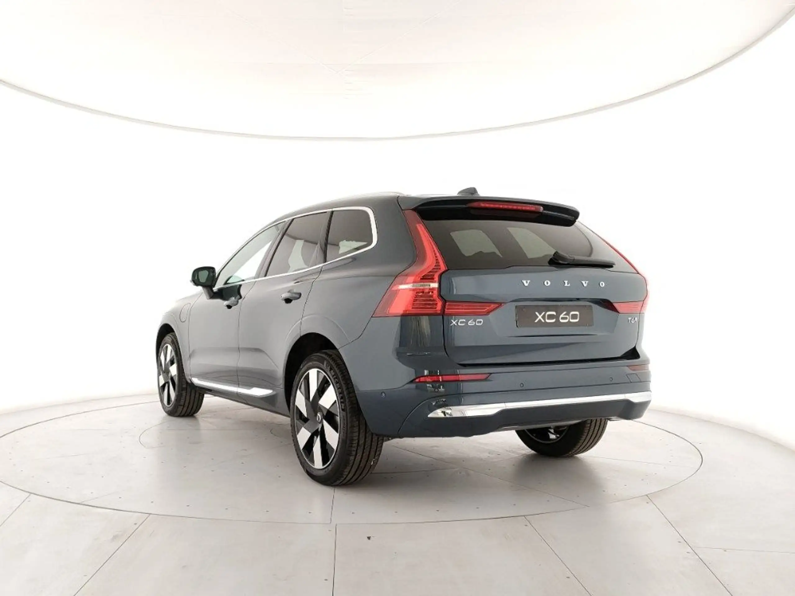 Volvo - XC60