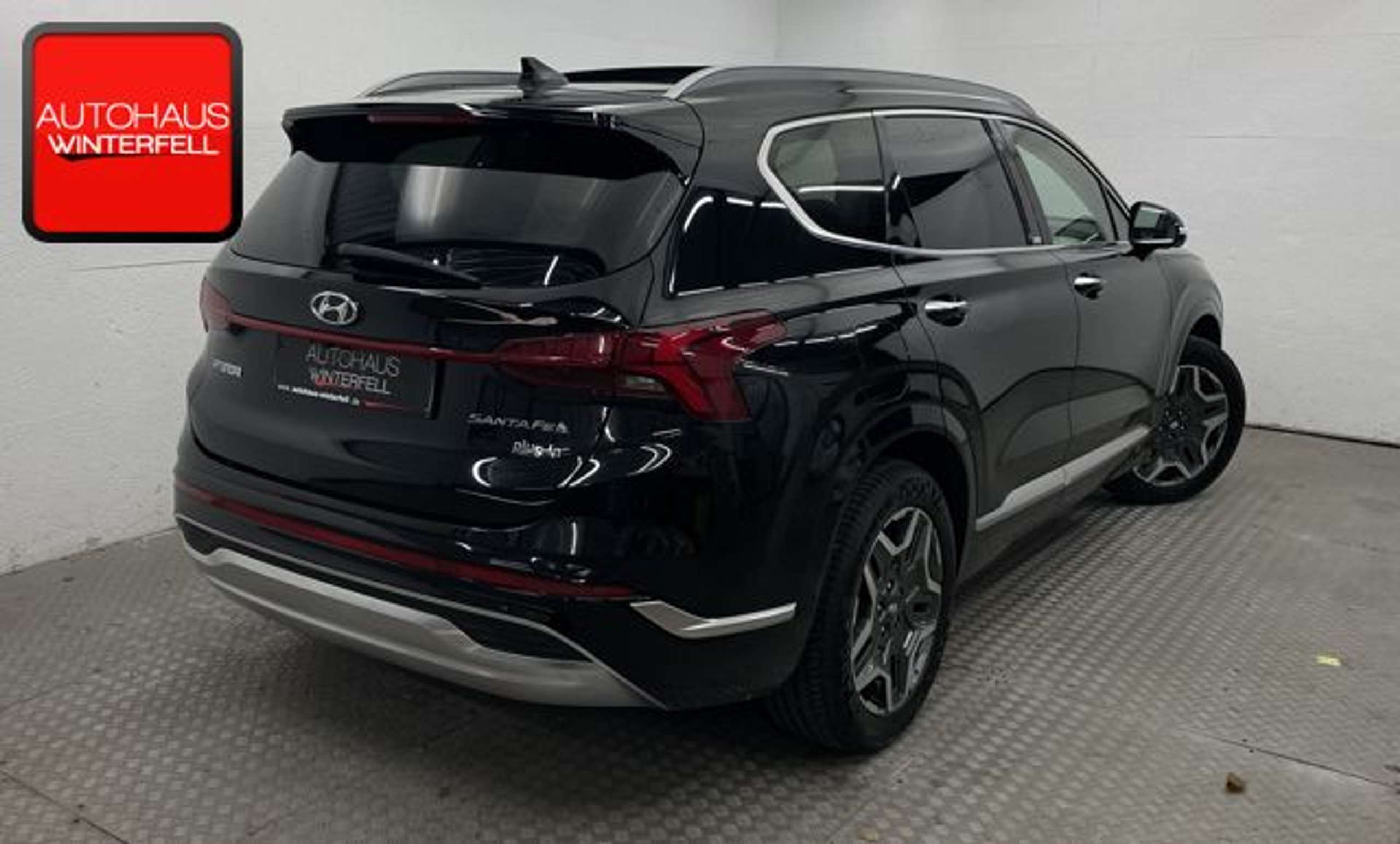 Hyundai - SANTA FE