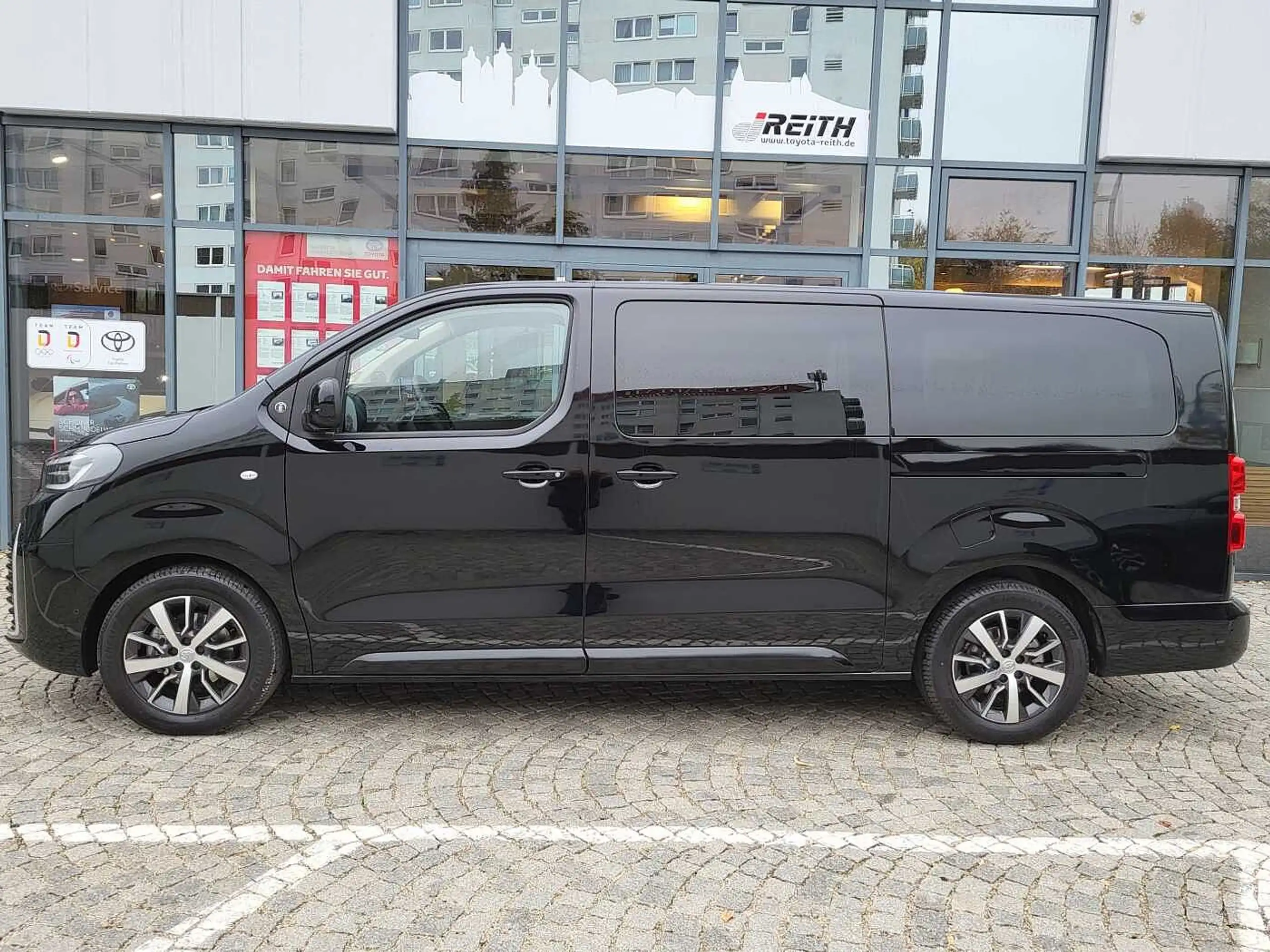 Toyota - Proace