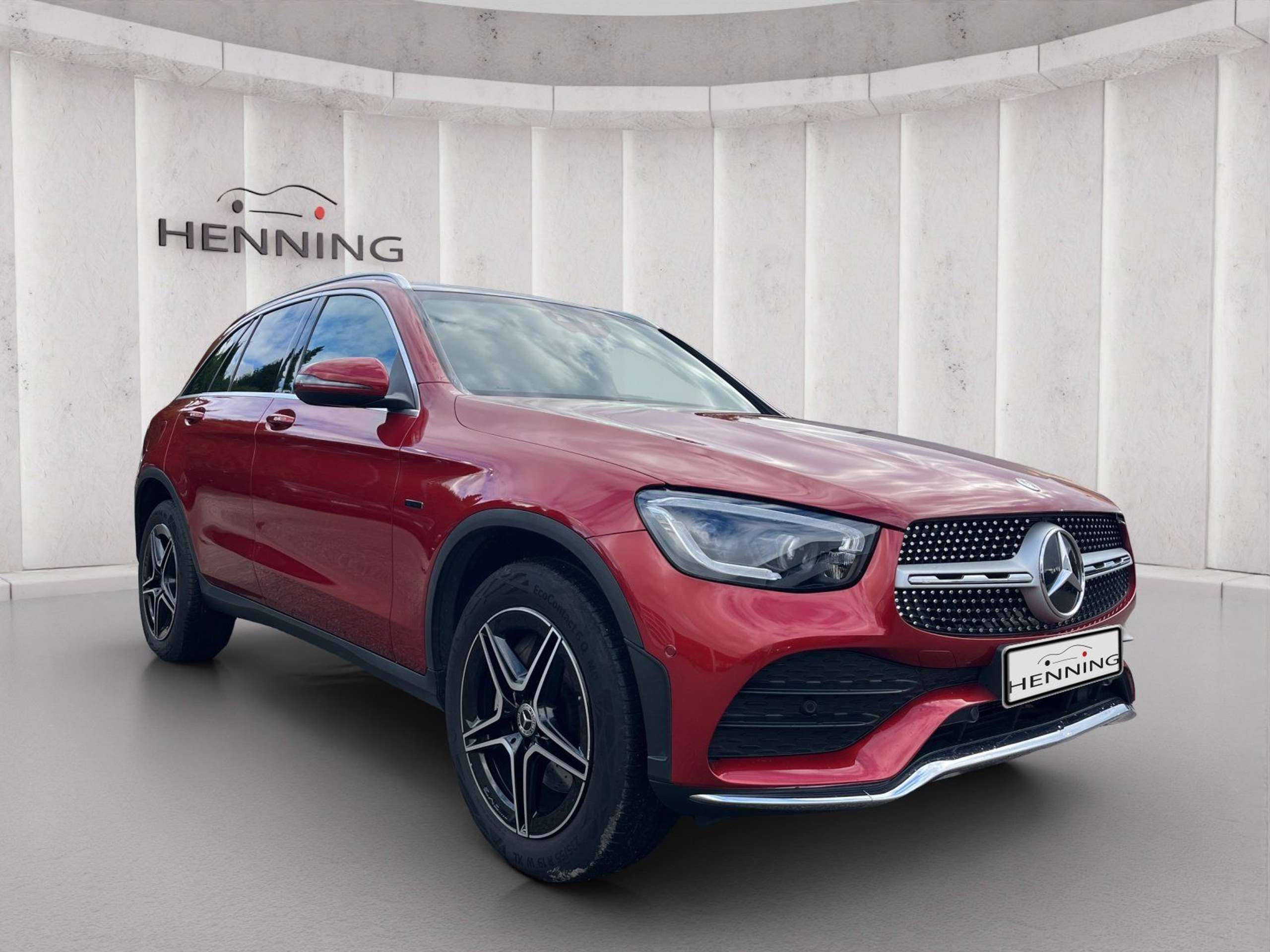 Mercedes-Benz - GLC 300