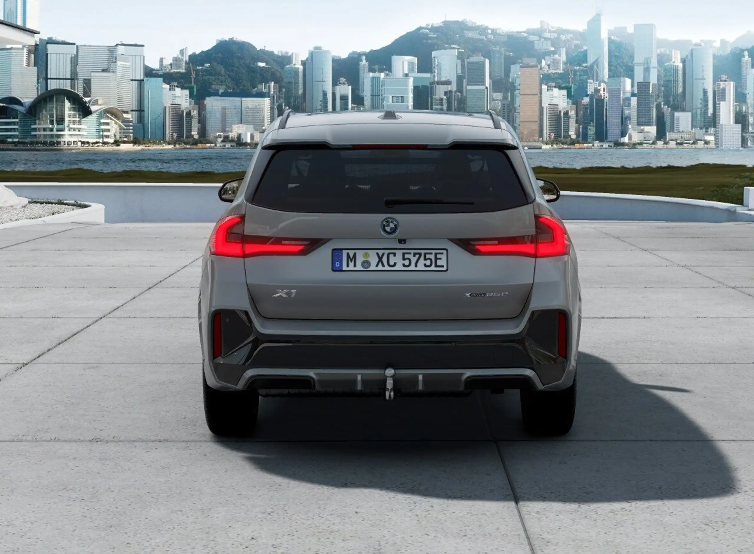 BMW - X1