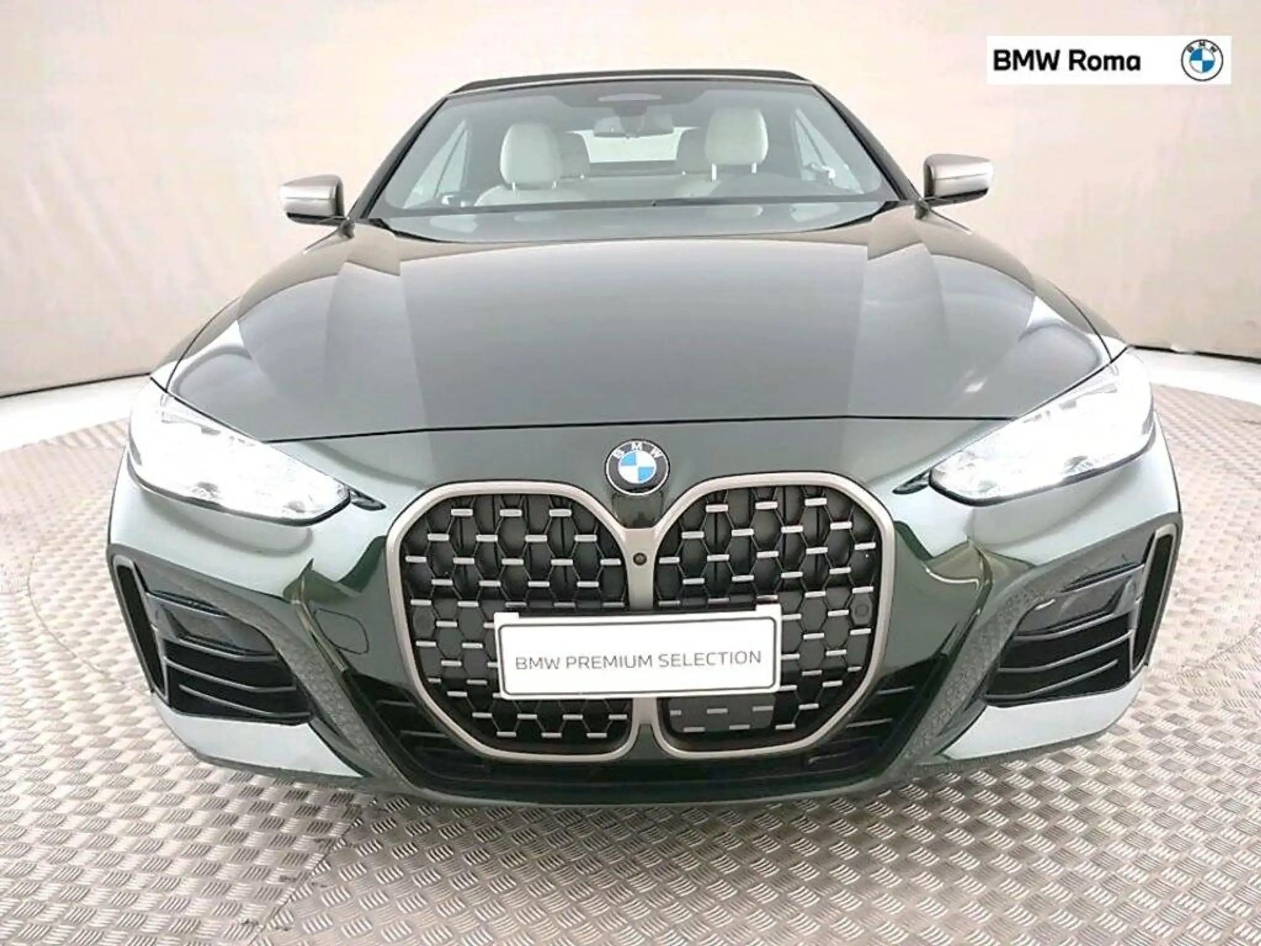 BMW - 440