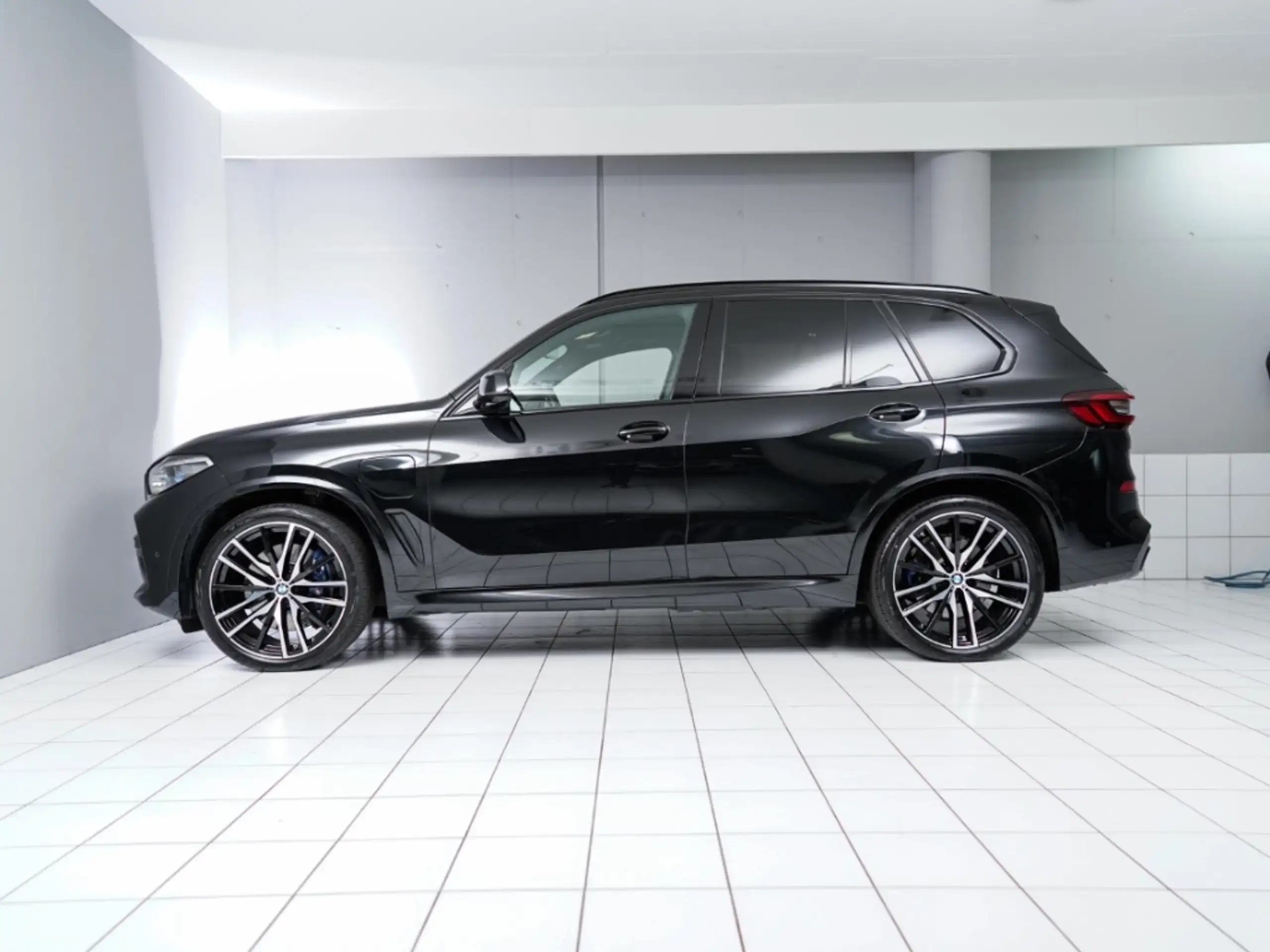 BMW - X5