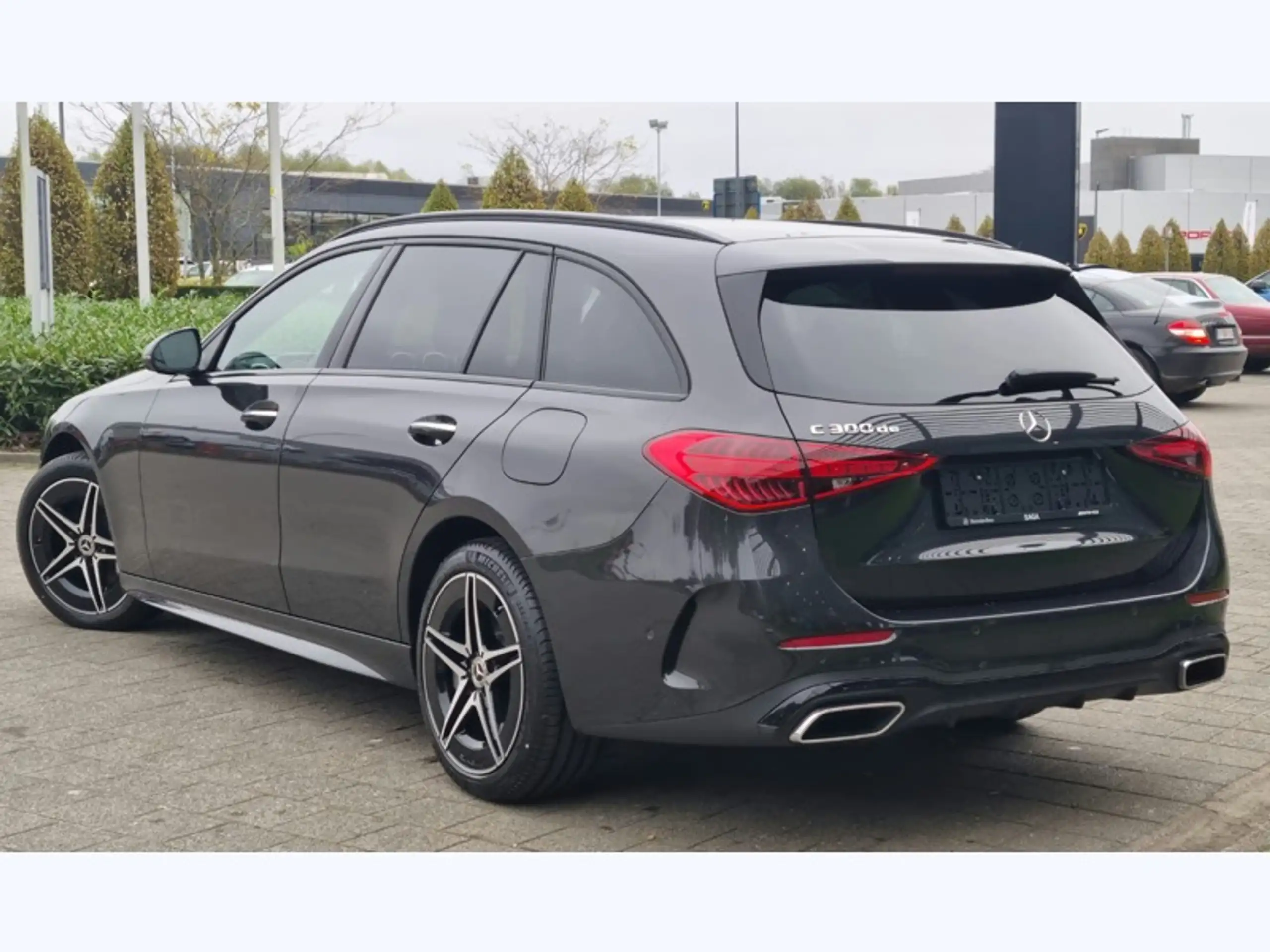 Mercedes-Benz - C 300