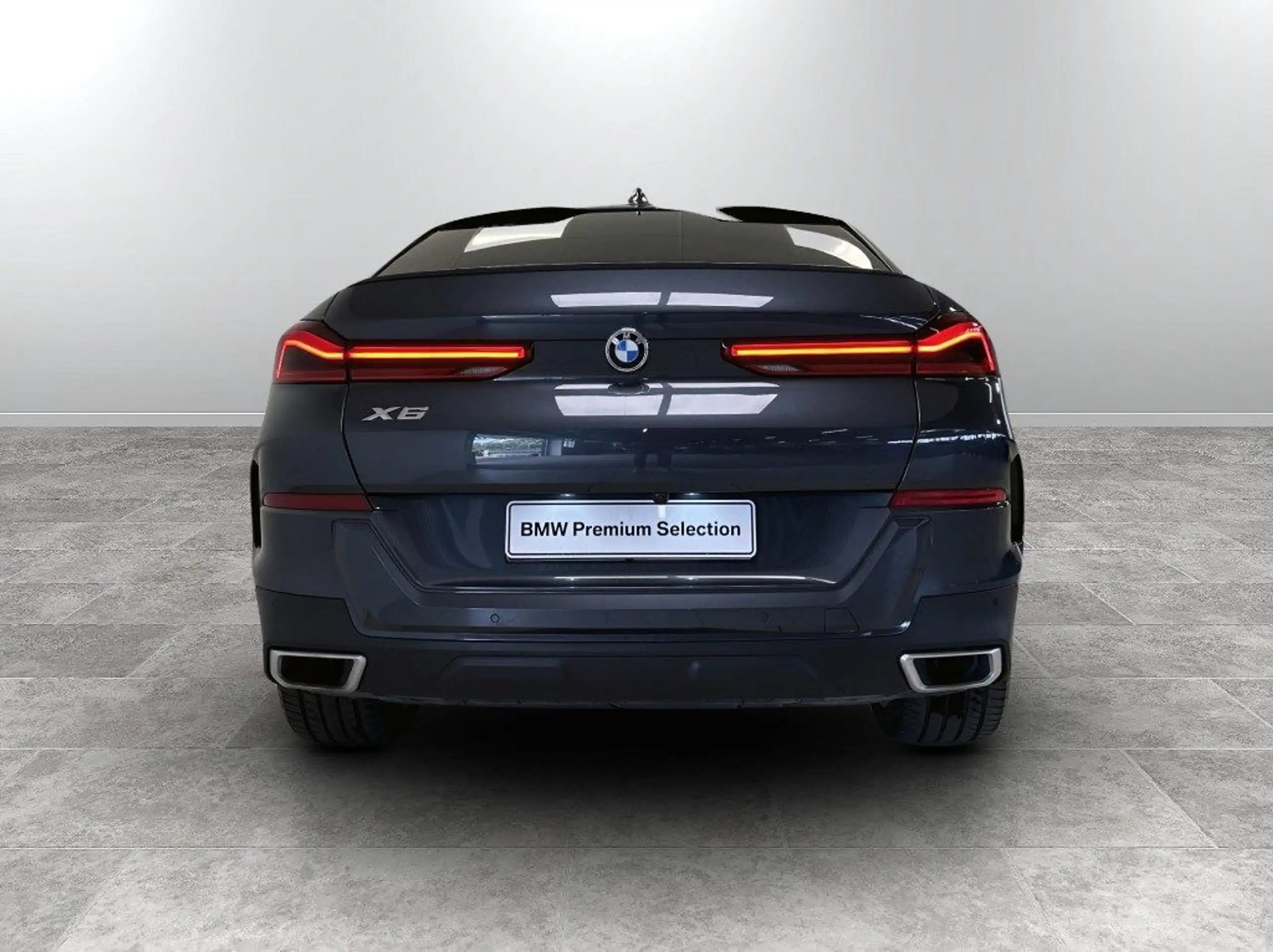 BMW - X6