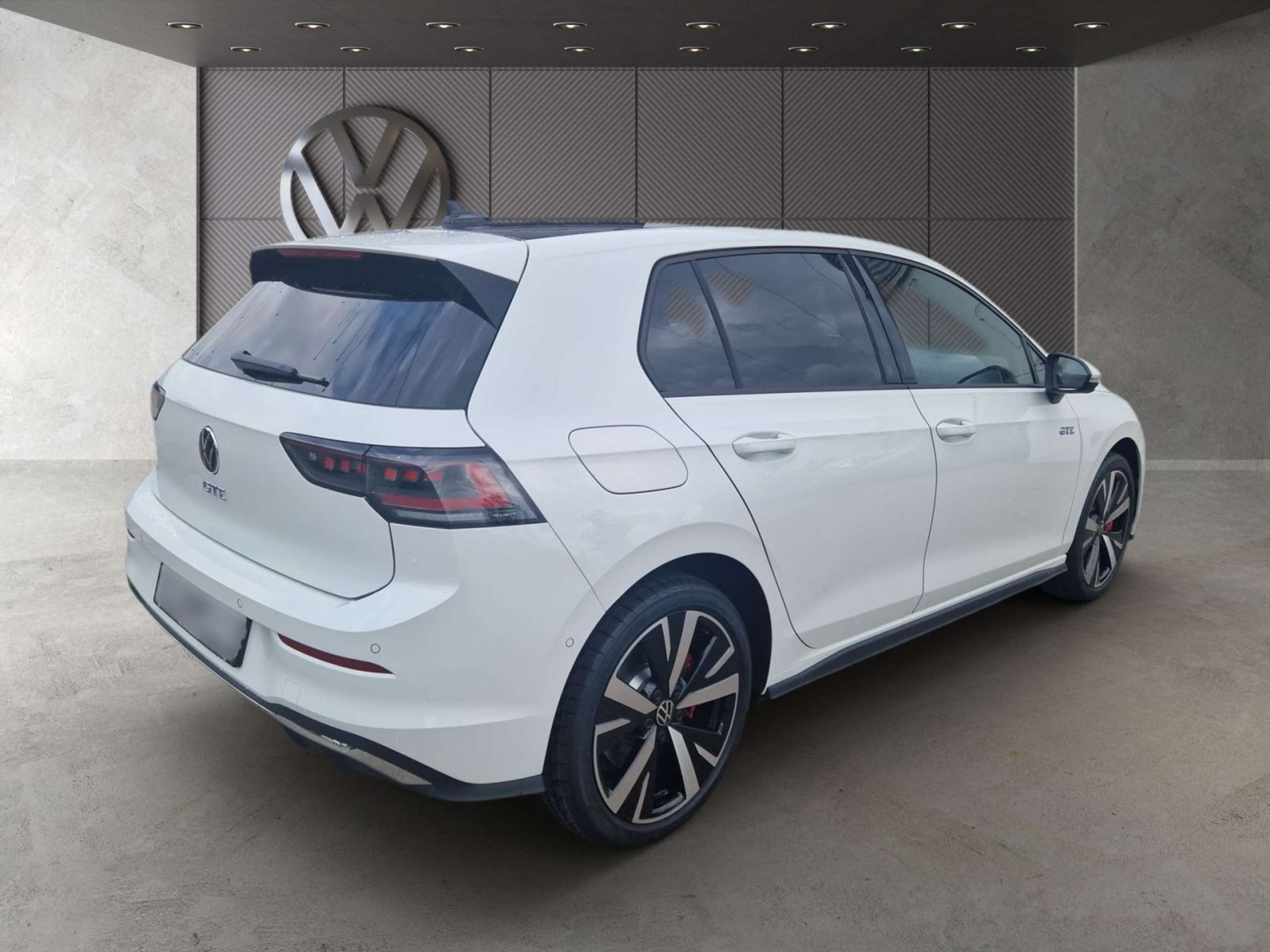 Volkswagen - Golf GTE