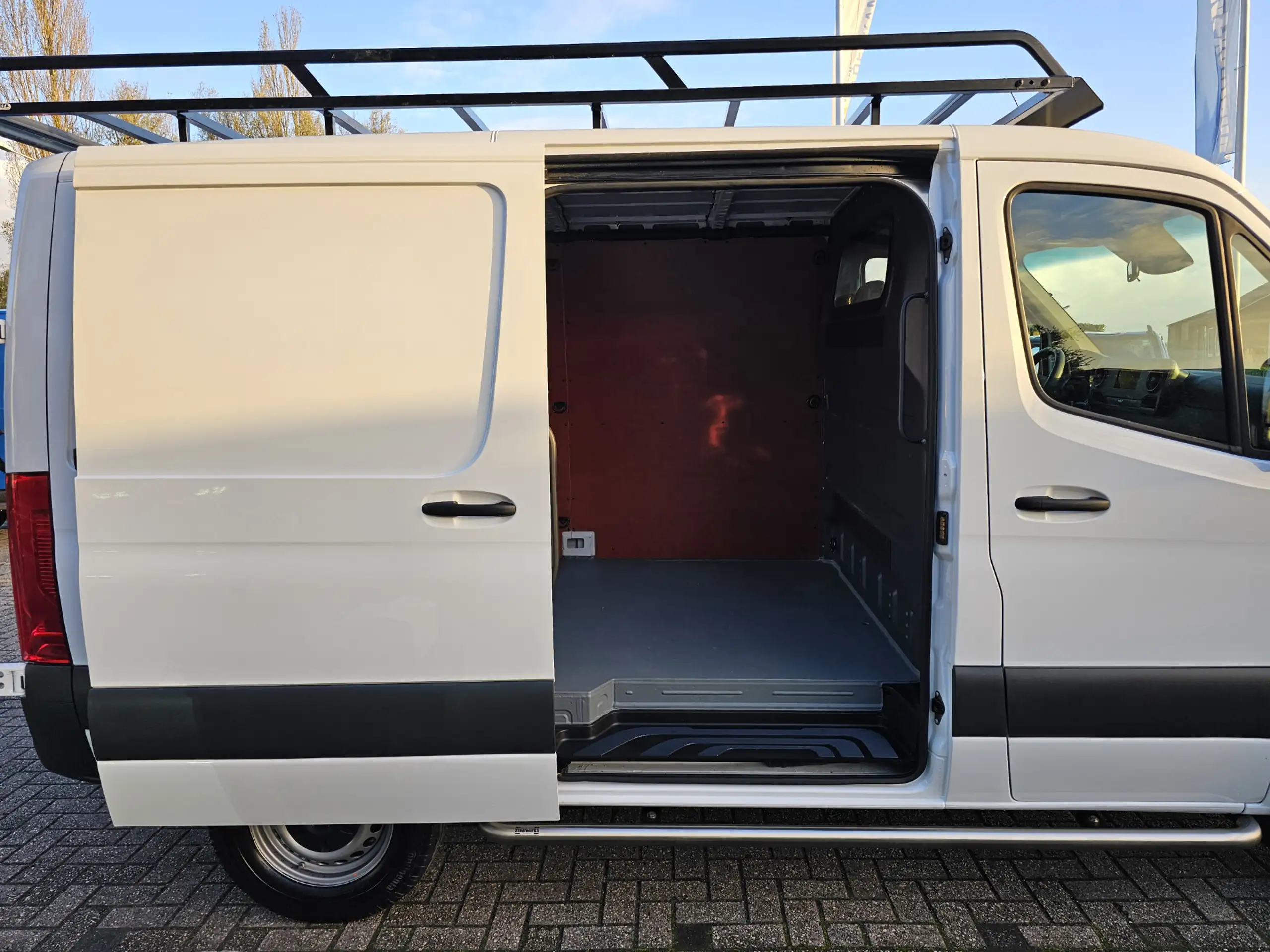 Mercedes-Benz - Sprinter