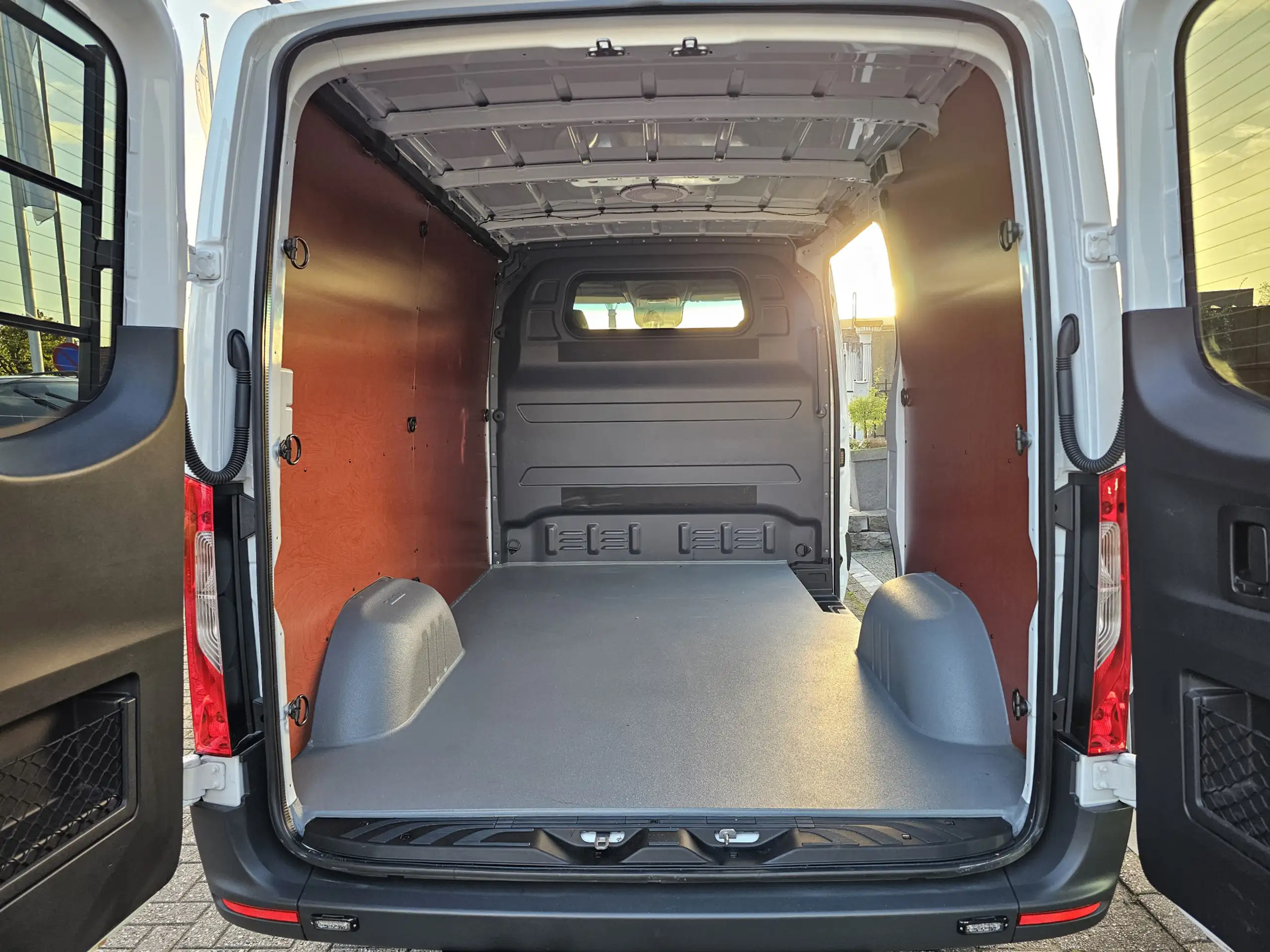 Mercedes-Benz - Sprinter