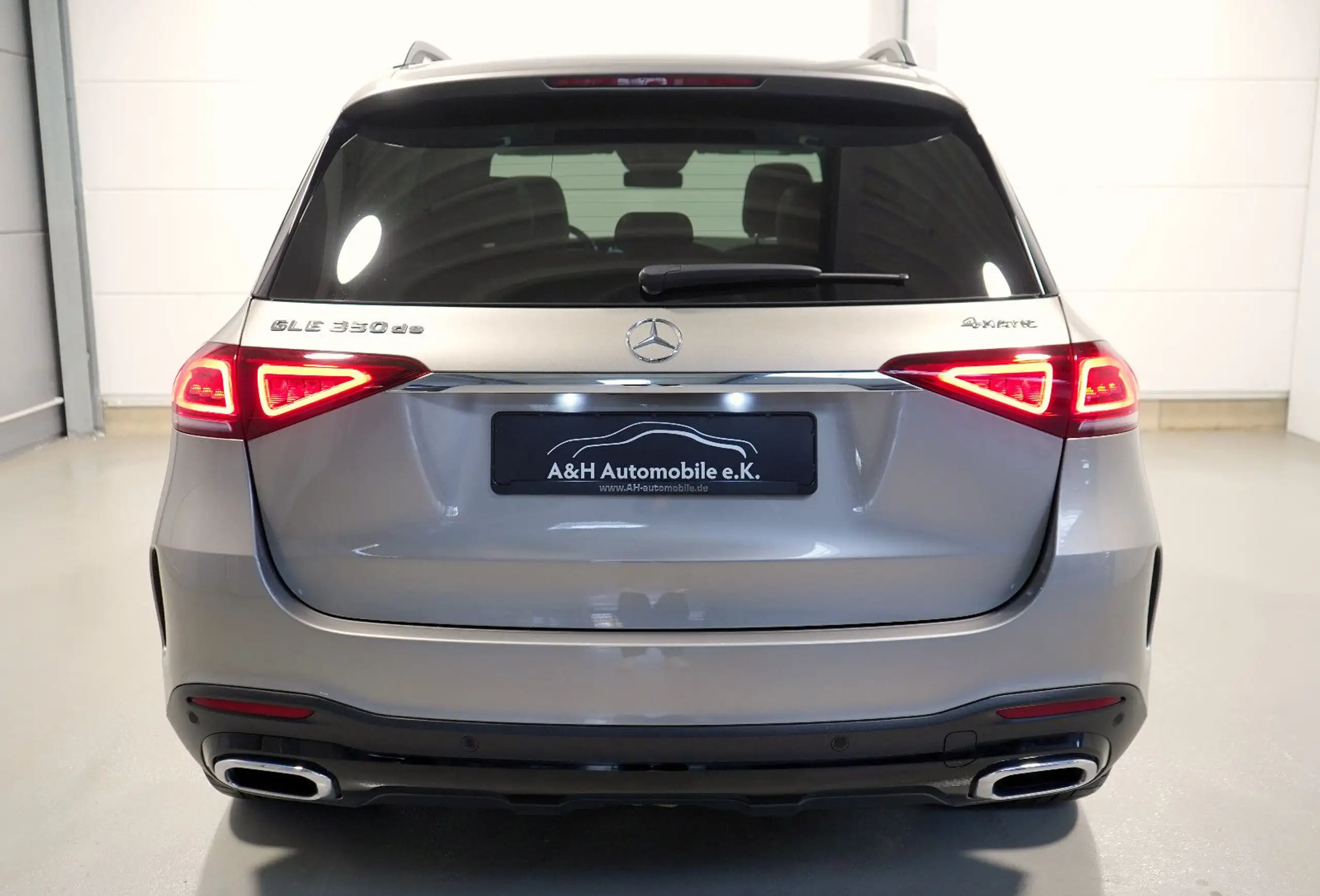 Mercedes-Benz - GLE 350