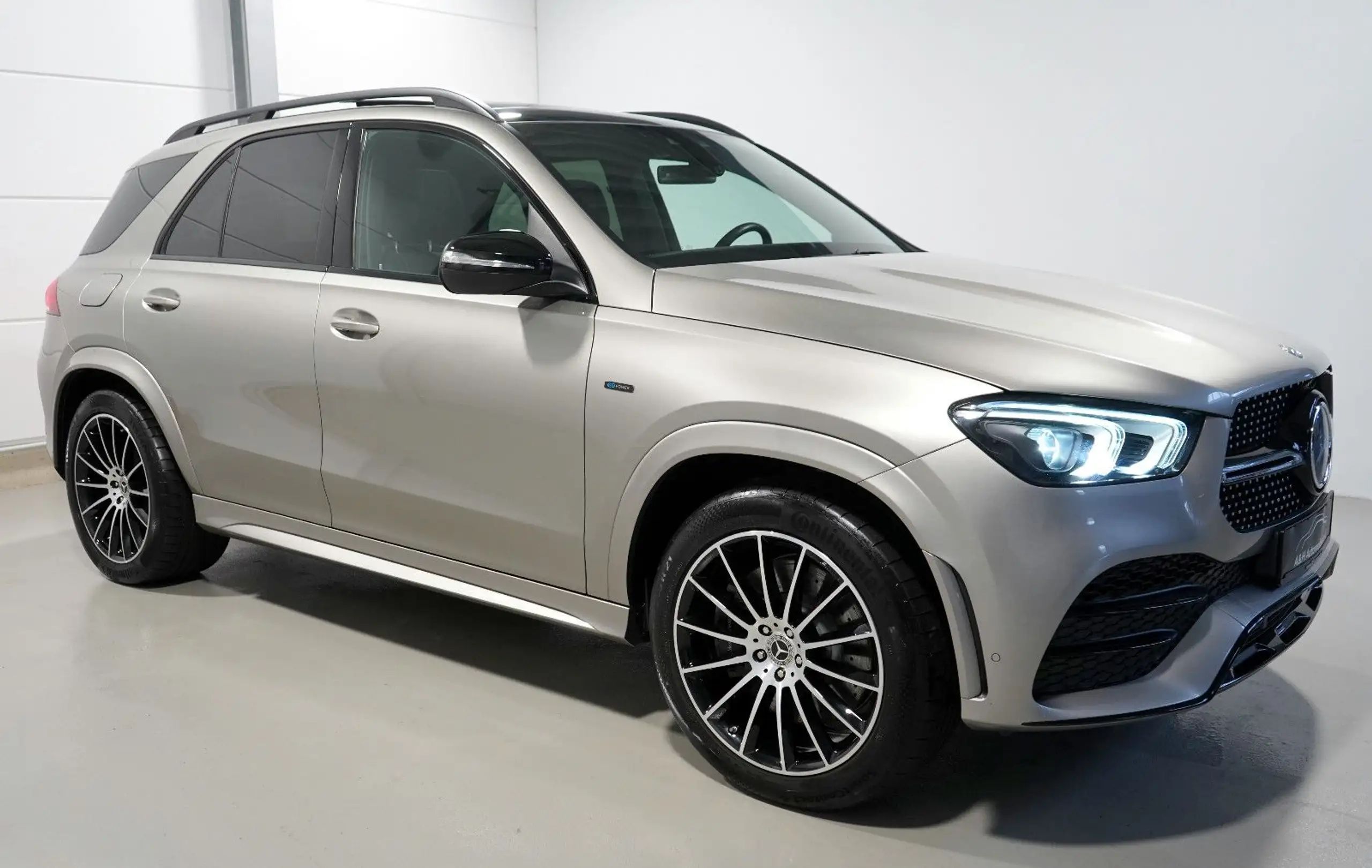 Mercedes-Benz - GLE 350