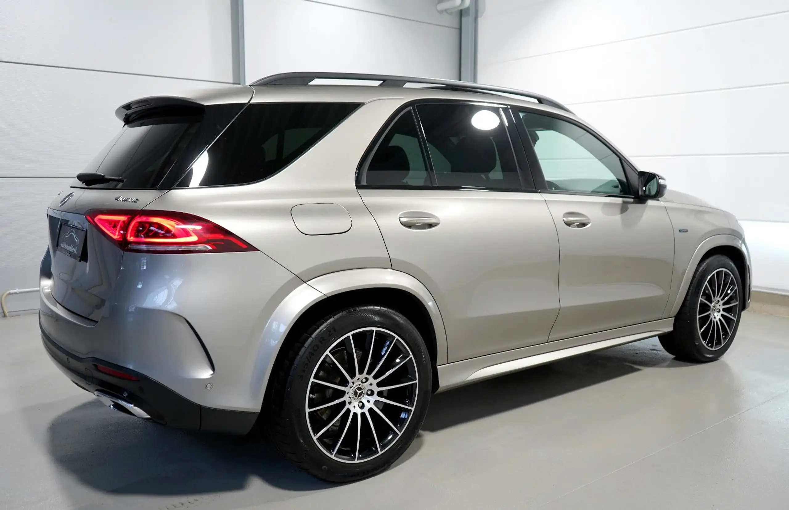 Mercedes-Benz - GLE 350