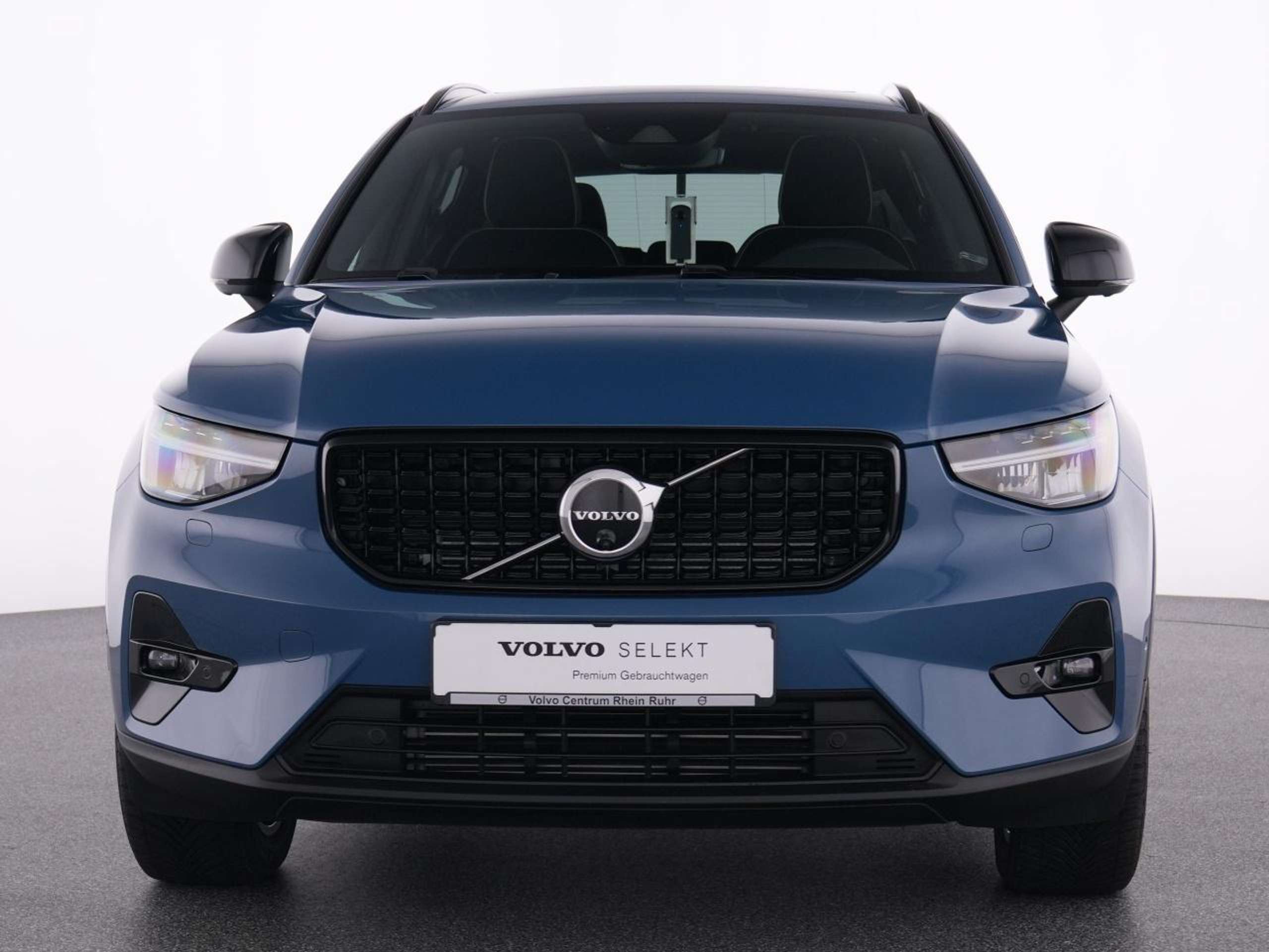 Volvo - XC40