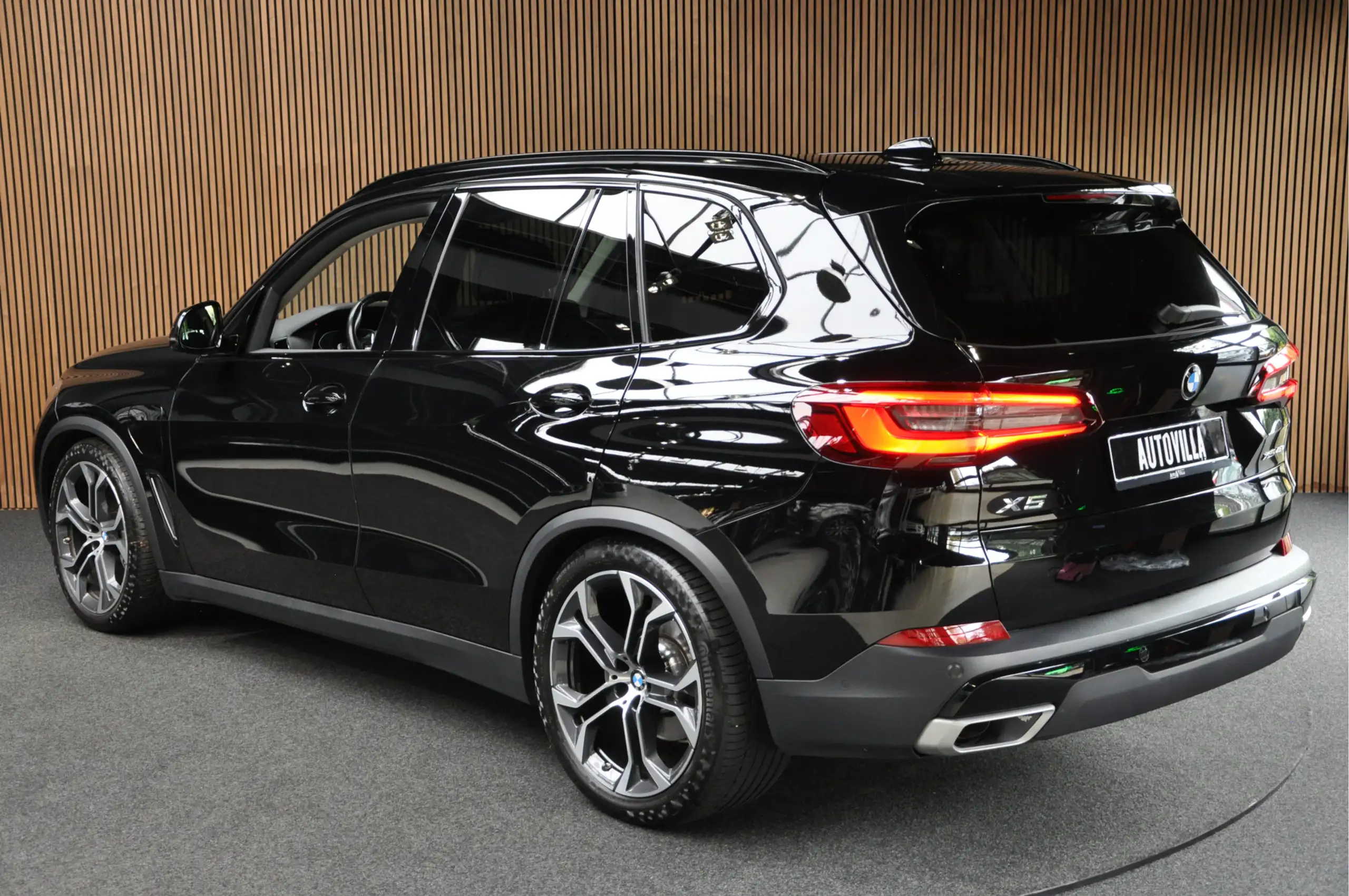 BMW - X5