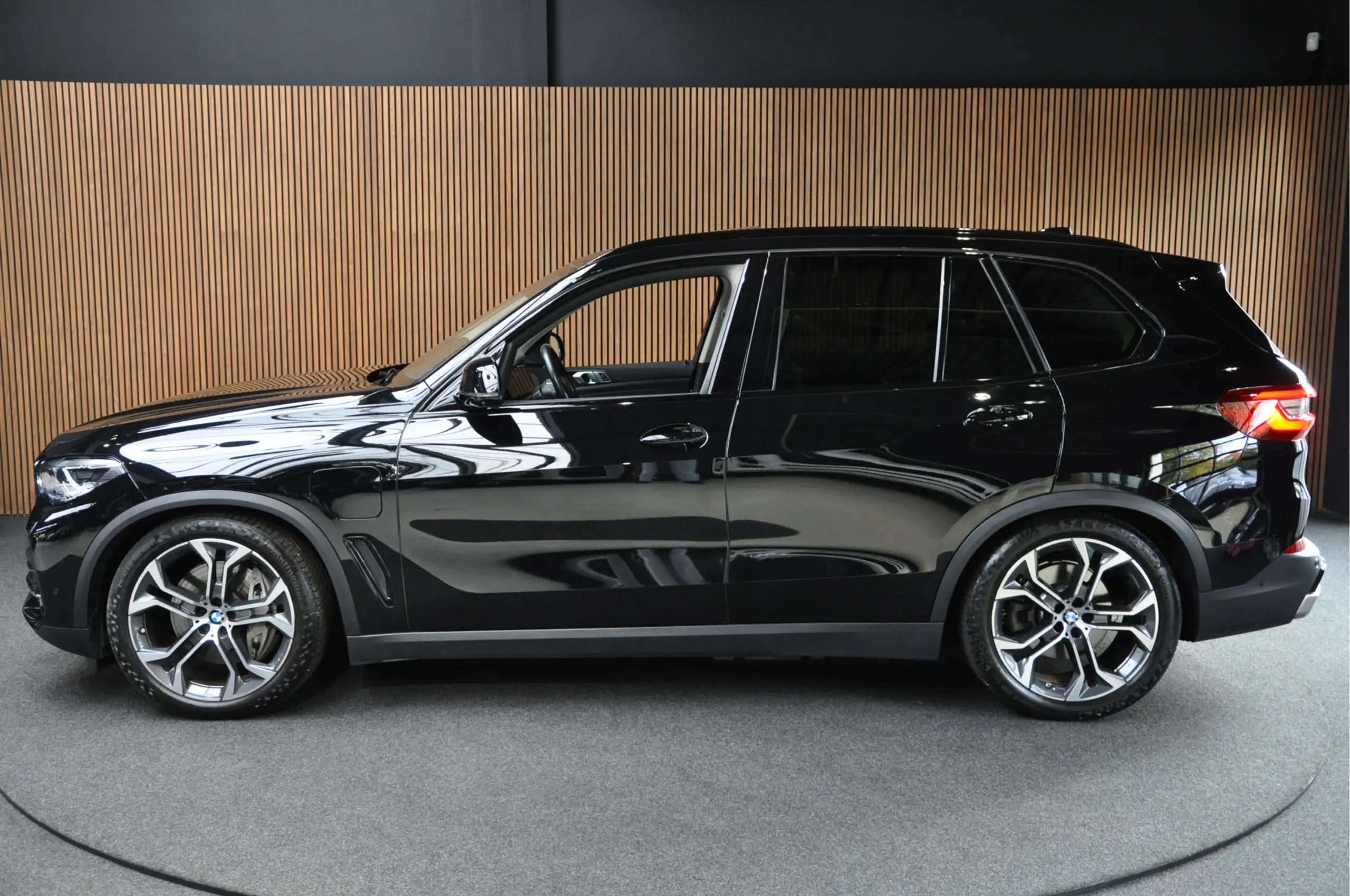 BMW - X5